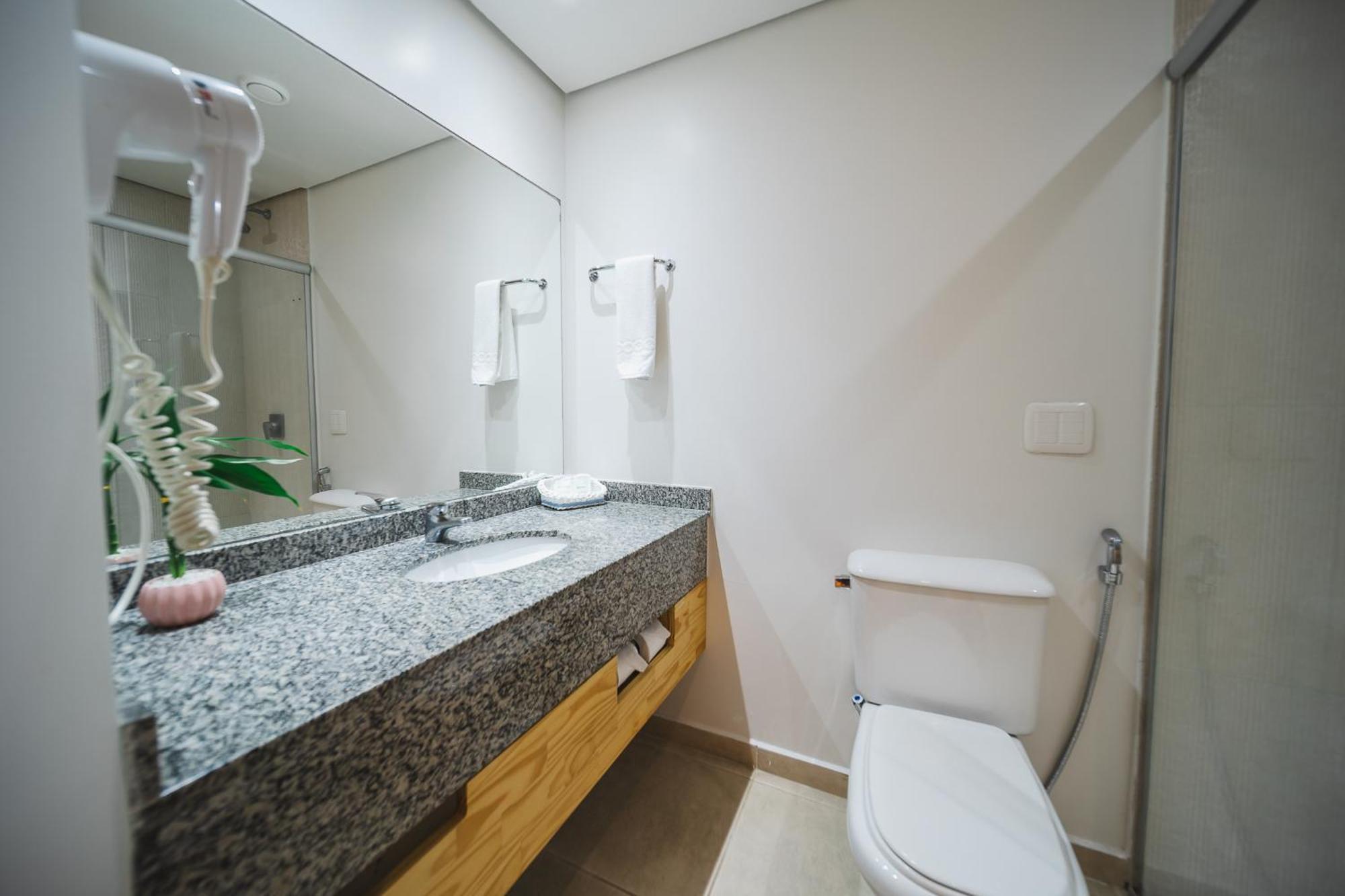 Quarto Duplo Standard