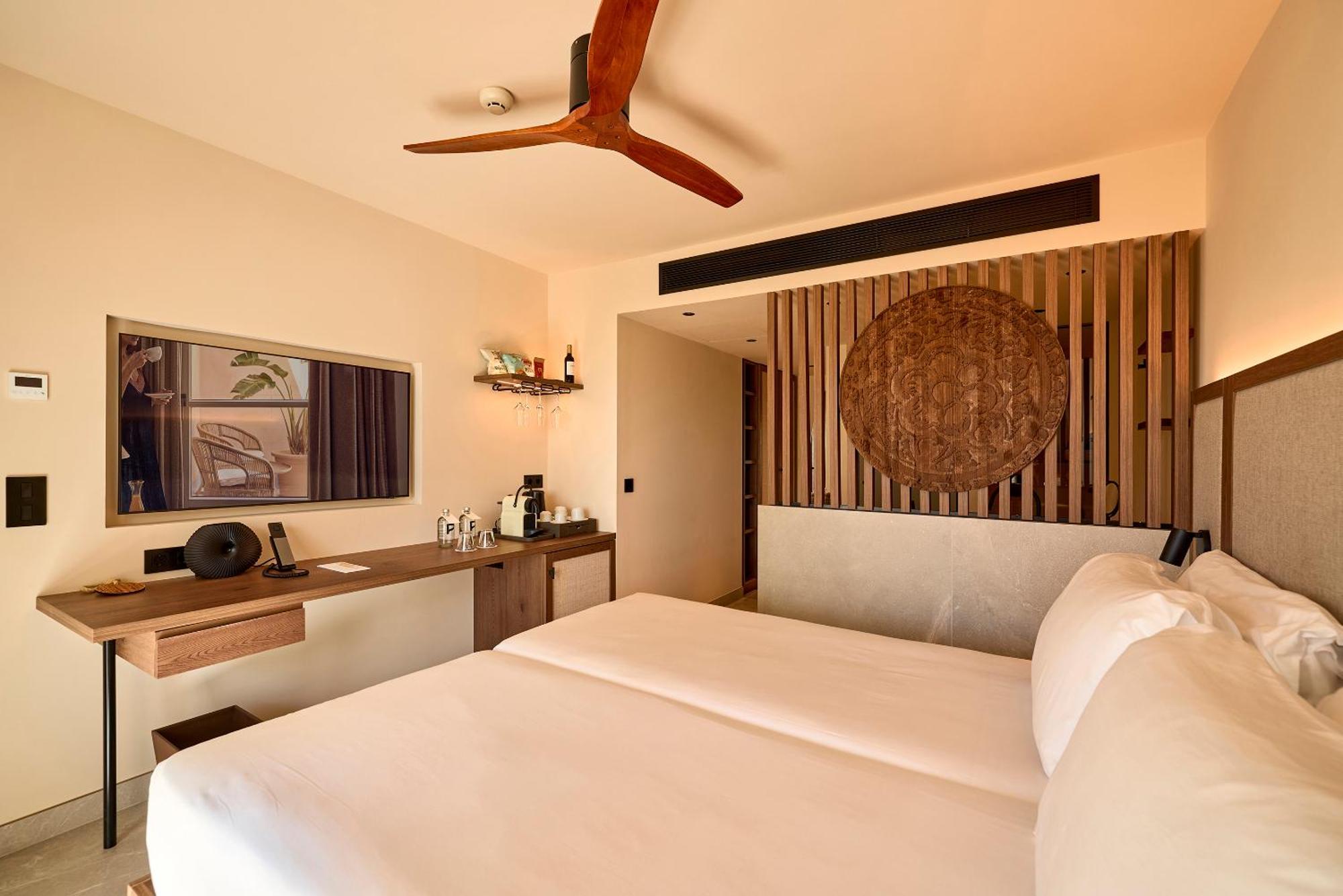 Flow Standard Double Room