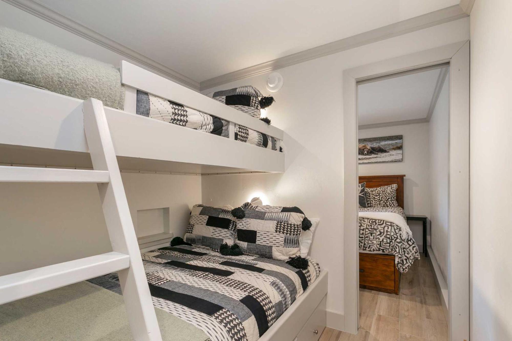 Superior One-Bedroom Apartment Balcony