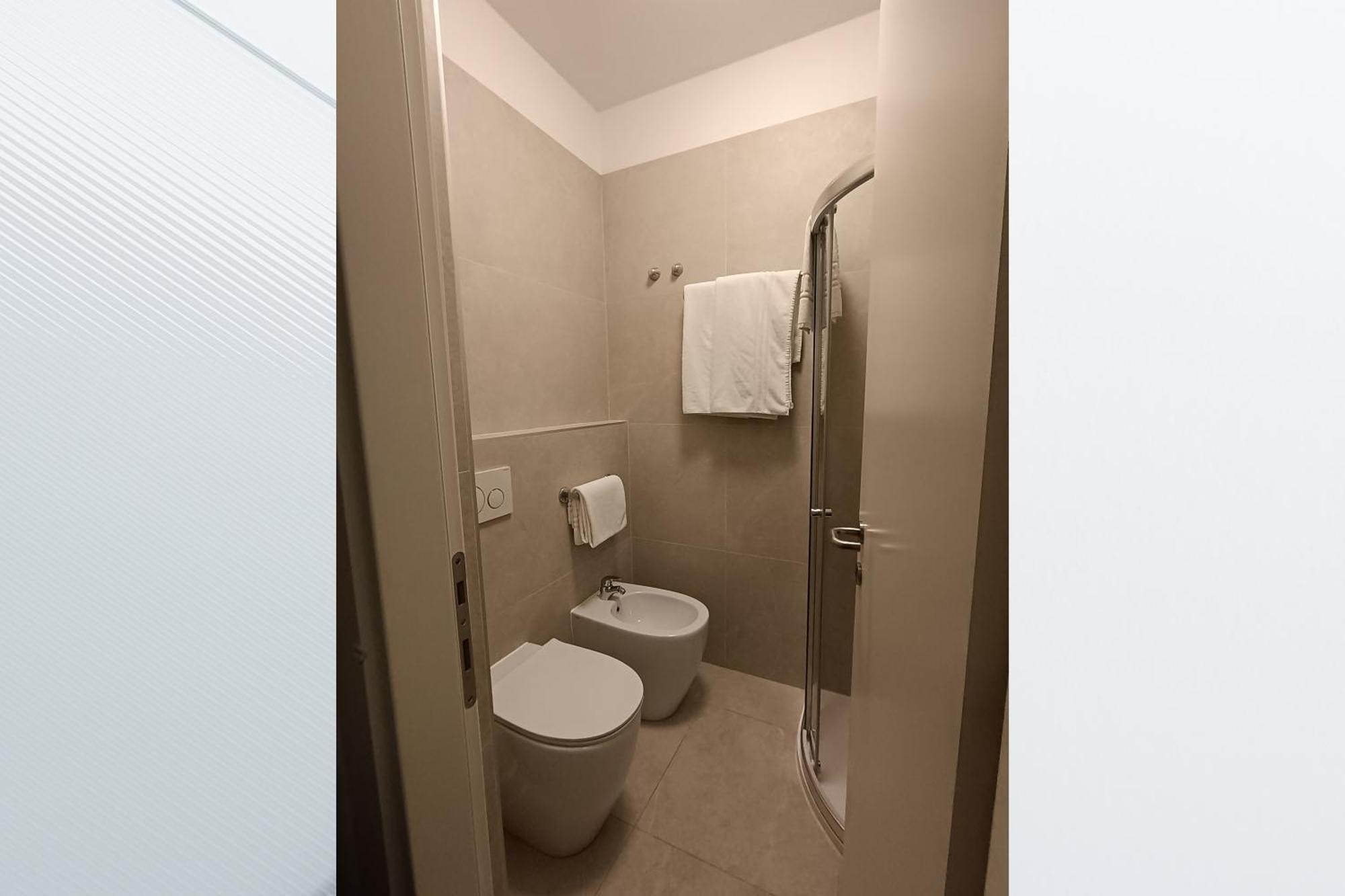 Standard Double or Twin Room Garden View