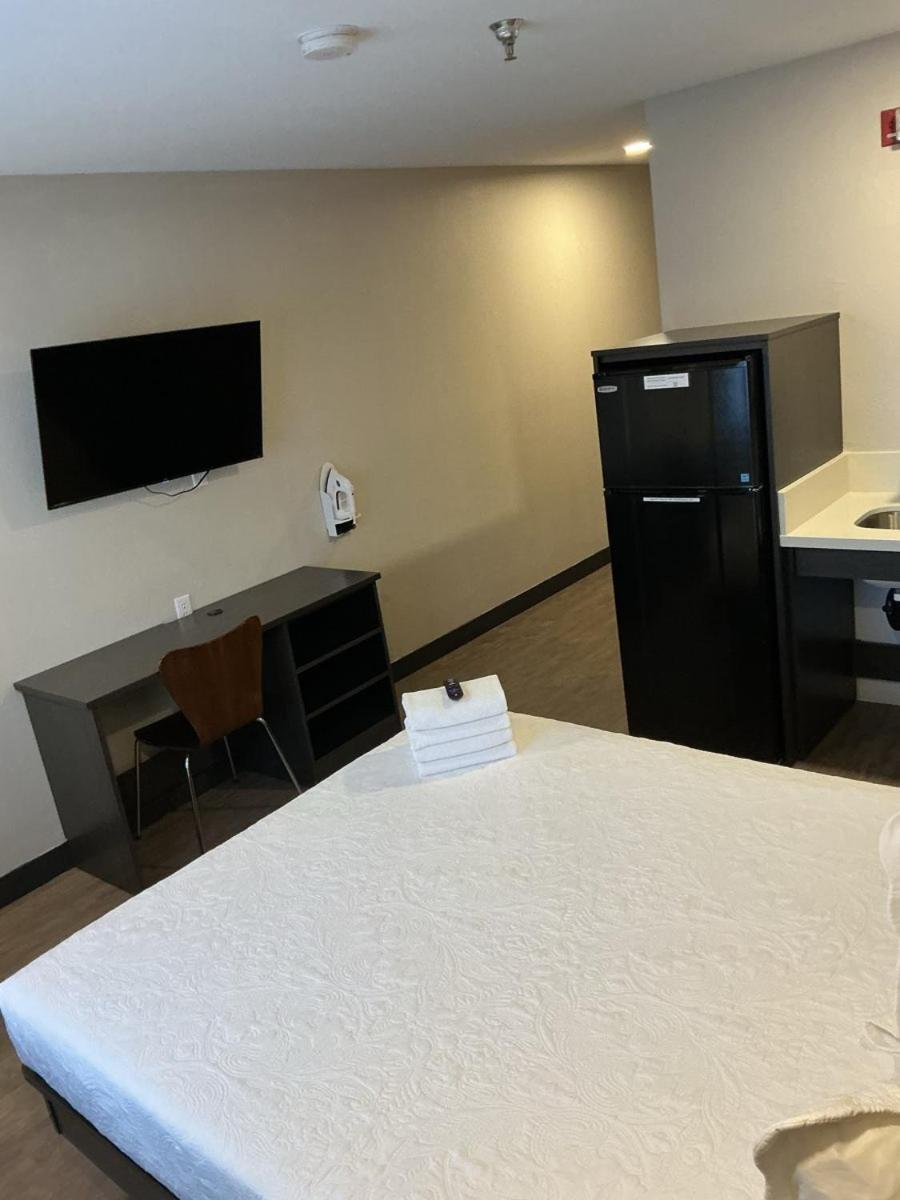 Queen Room Disability Access