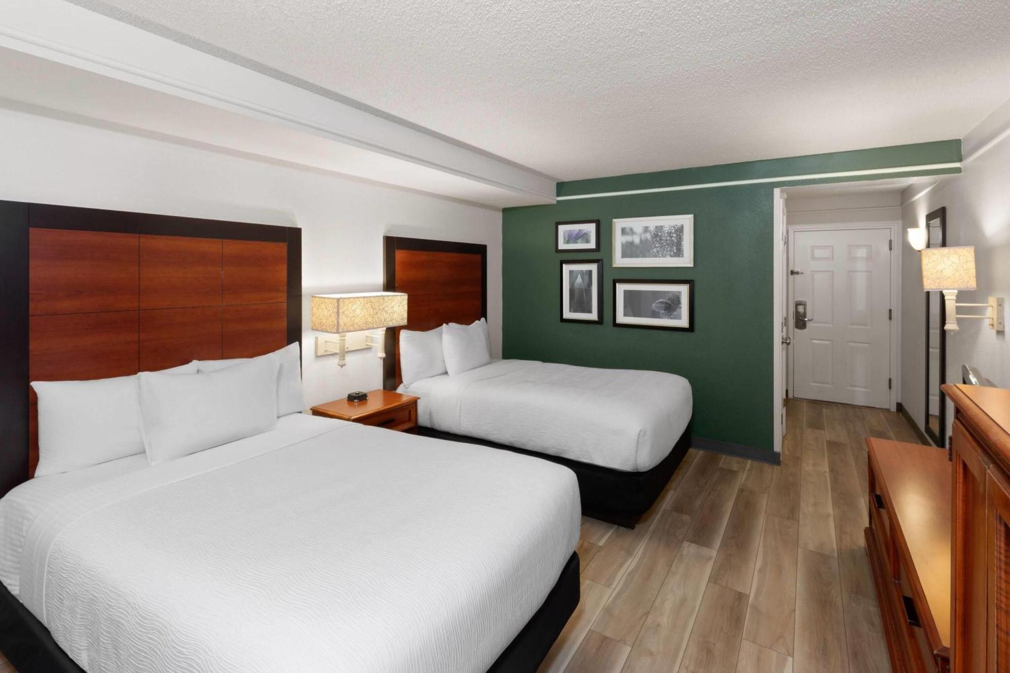 Deluxe Room Two Double Beds