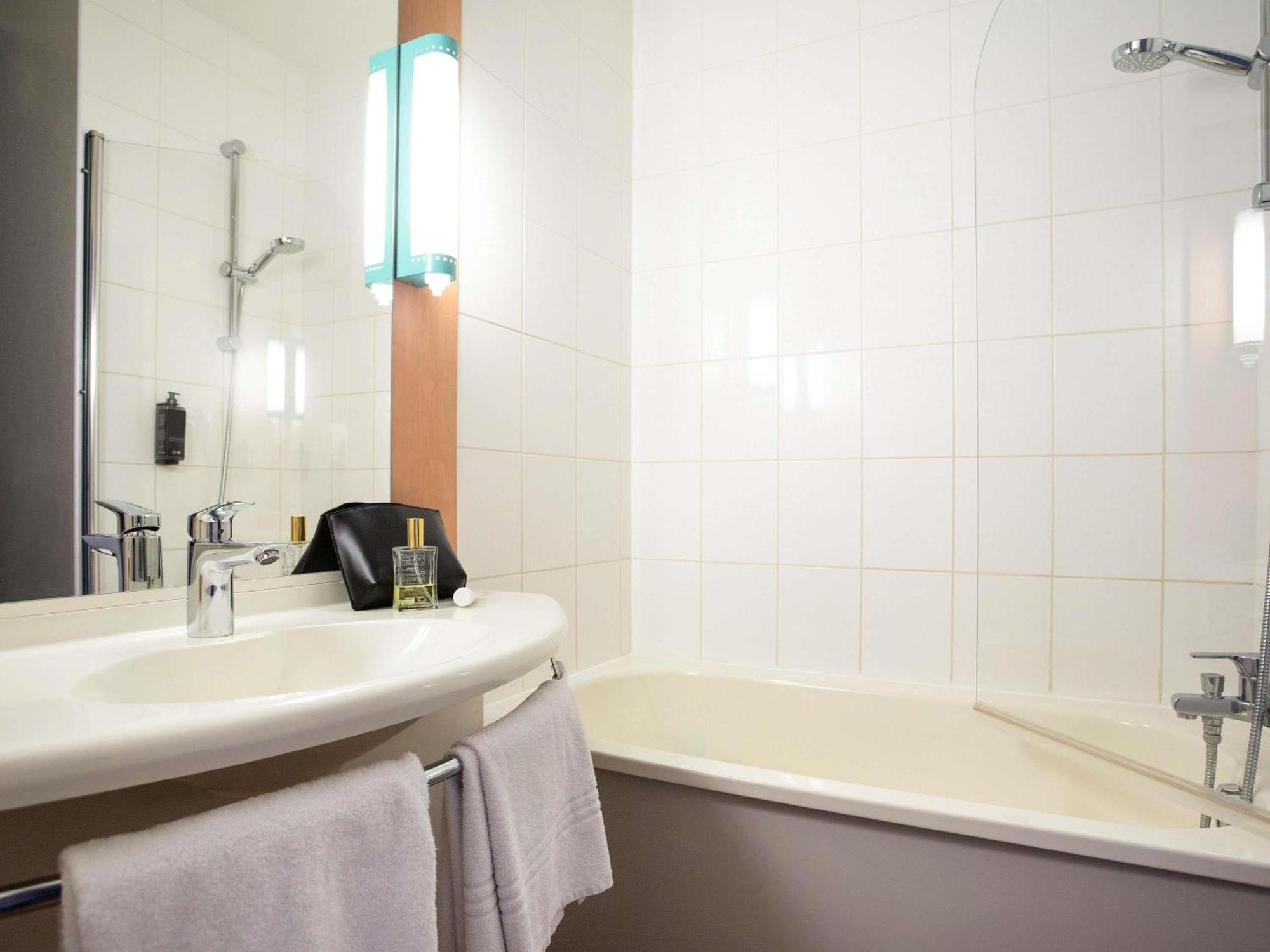 Standard Double or Twin Room,1731392835:JPEG