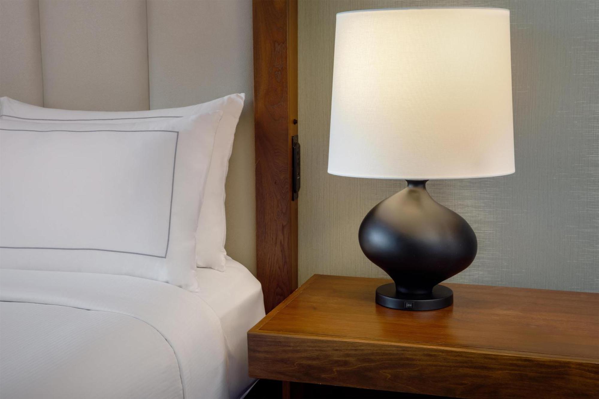 King Room with Balcony - Hearing Access