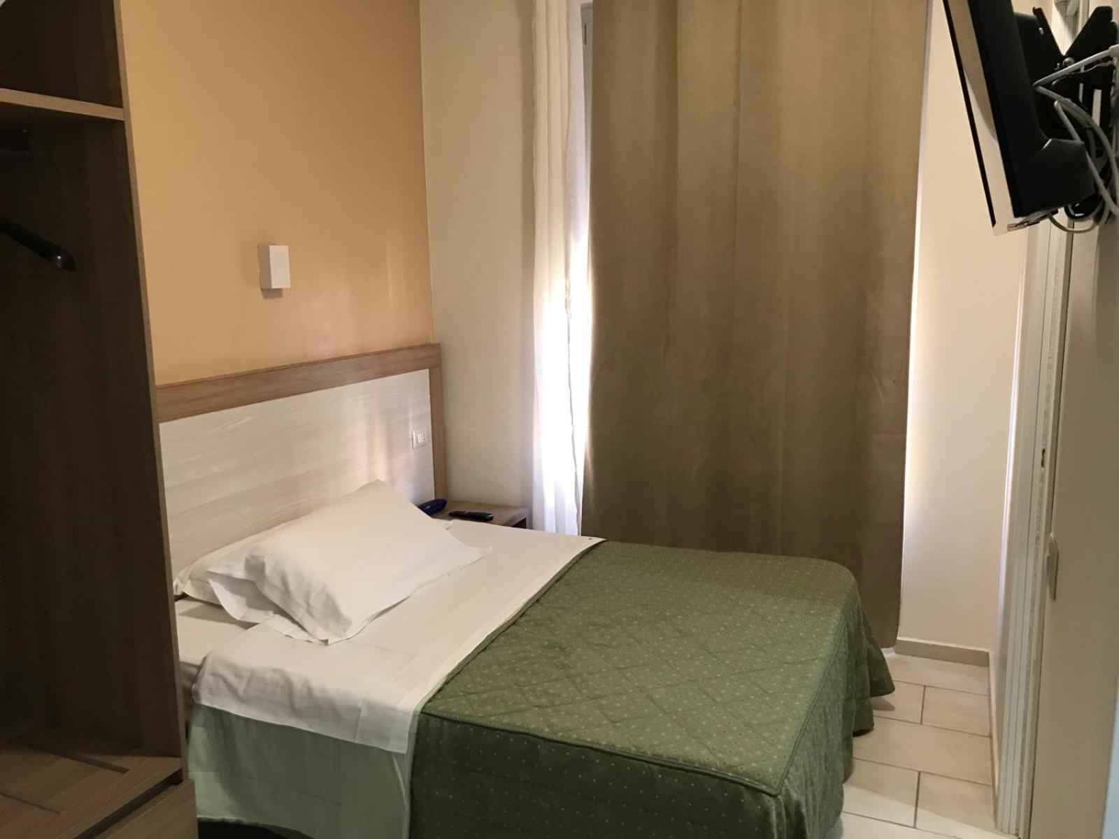Single Room,1731407559:JPEG