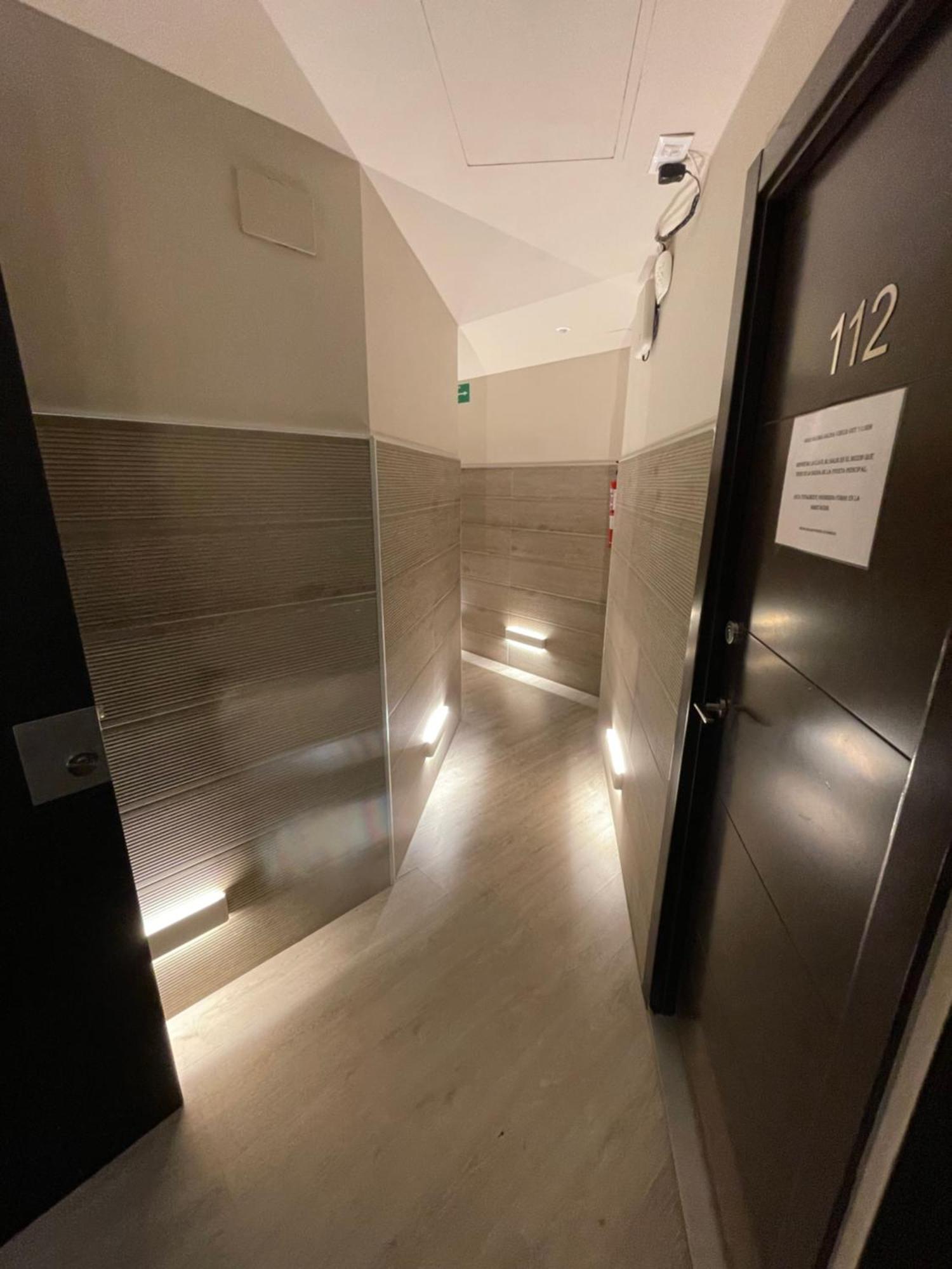 Twin Room Private Bathroom