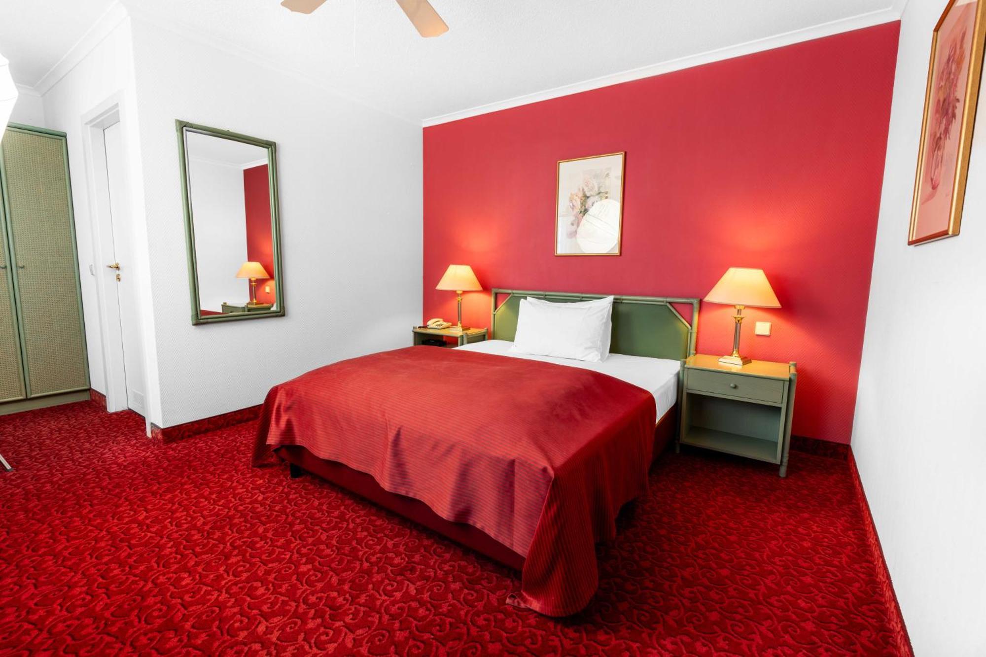 Comfort Single Room