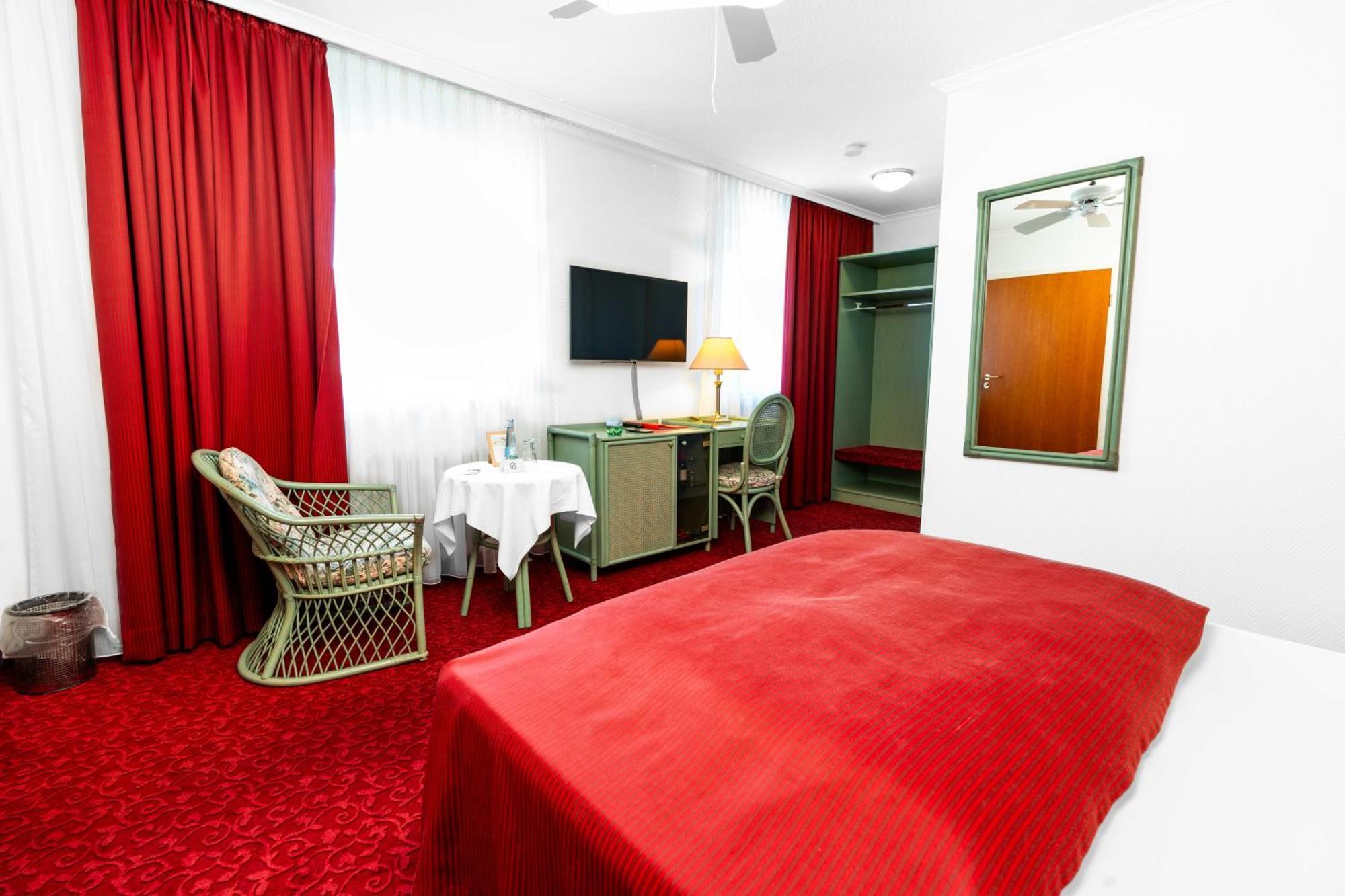 Comfort Single Room