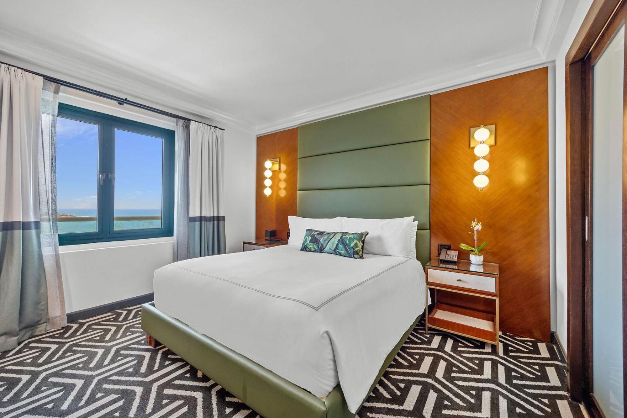 King Suite Ocean View,1731427193:JPEG