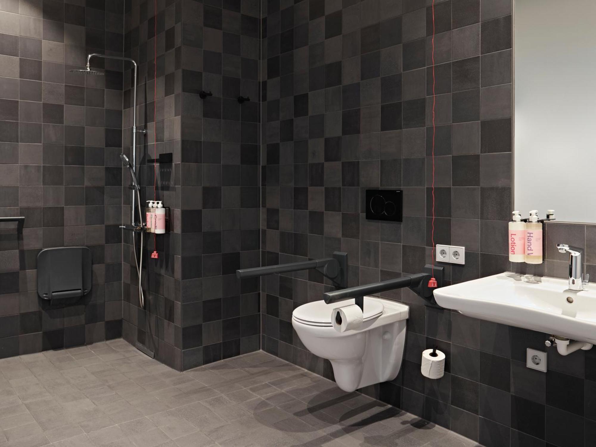 Medium Studio Kitchenette Accessible