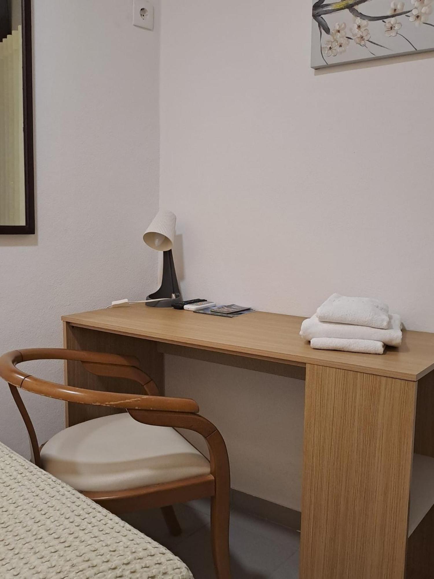 Single Room Private Bathroom