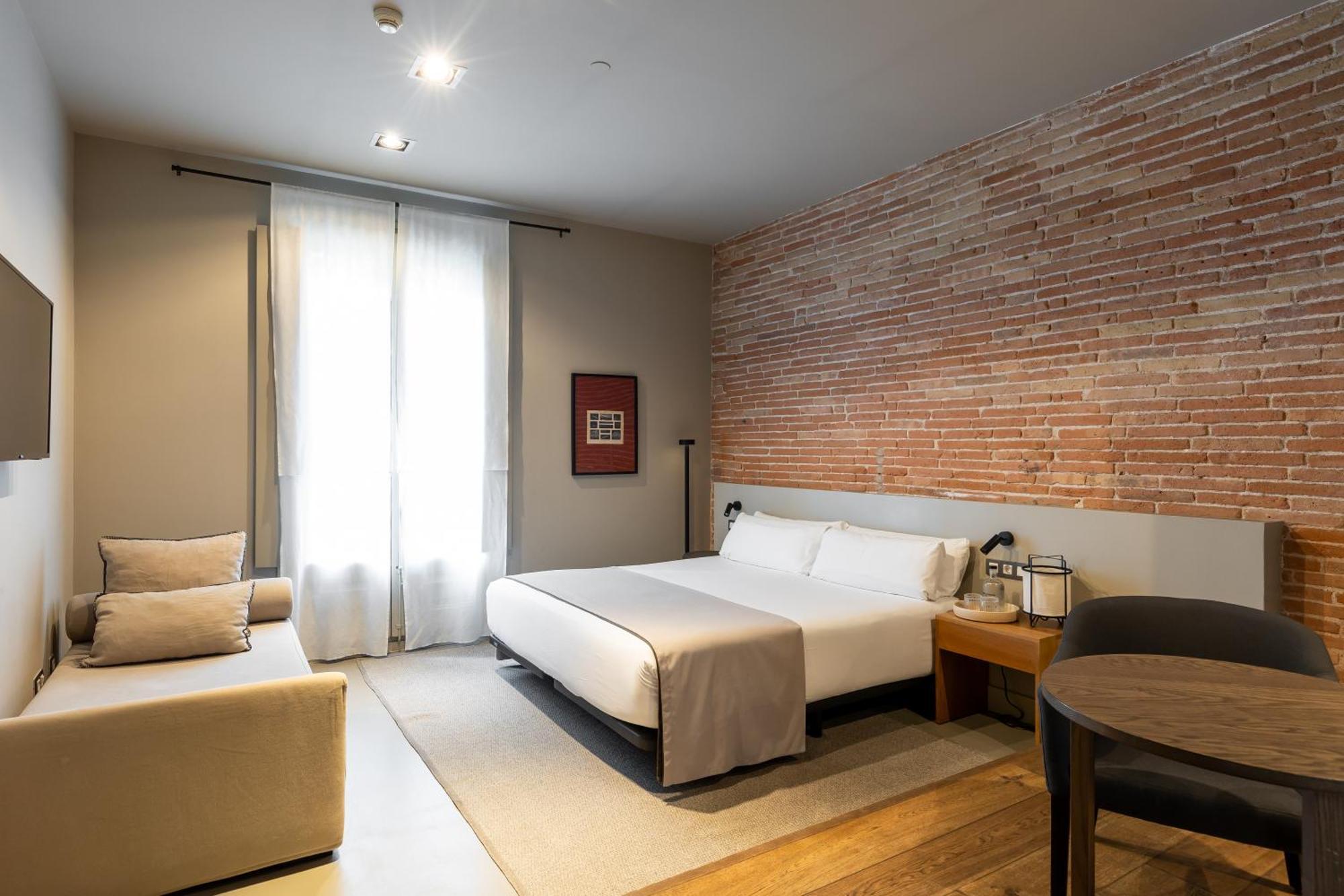 Deluxe Double Room Extra Bed