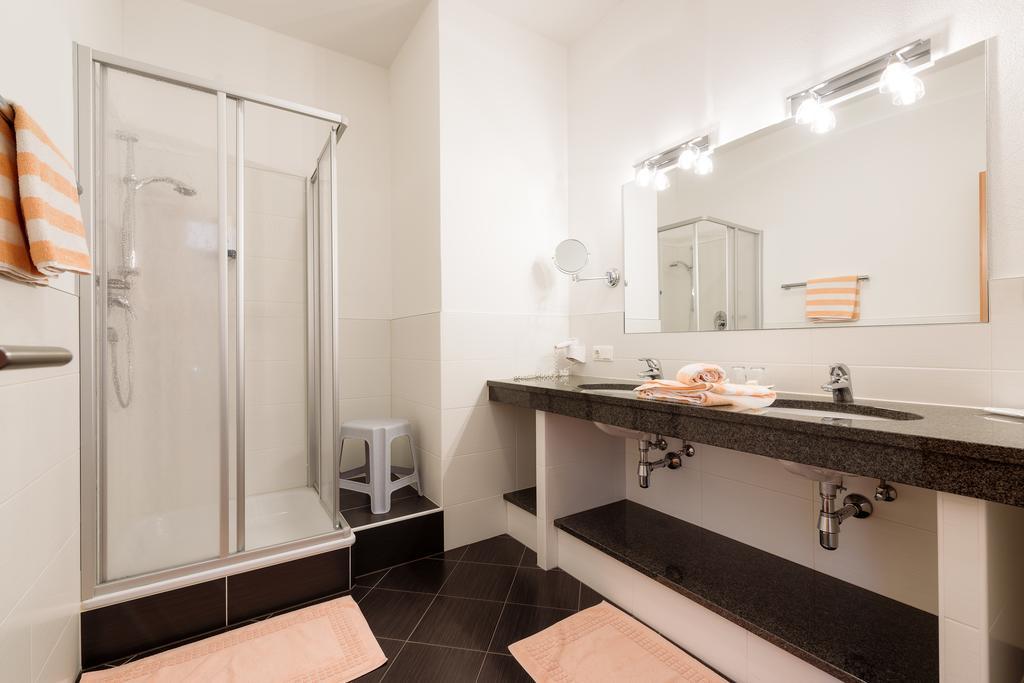 Two-Bedroom Suite,1586130208:JPEG