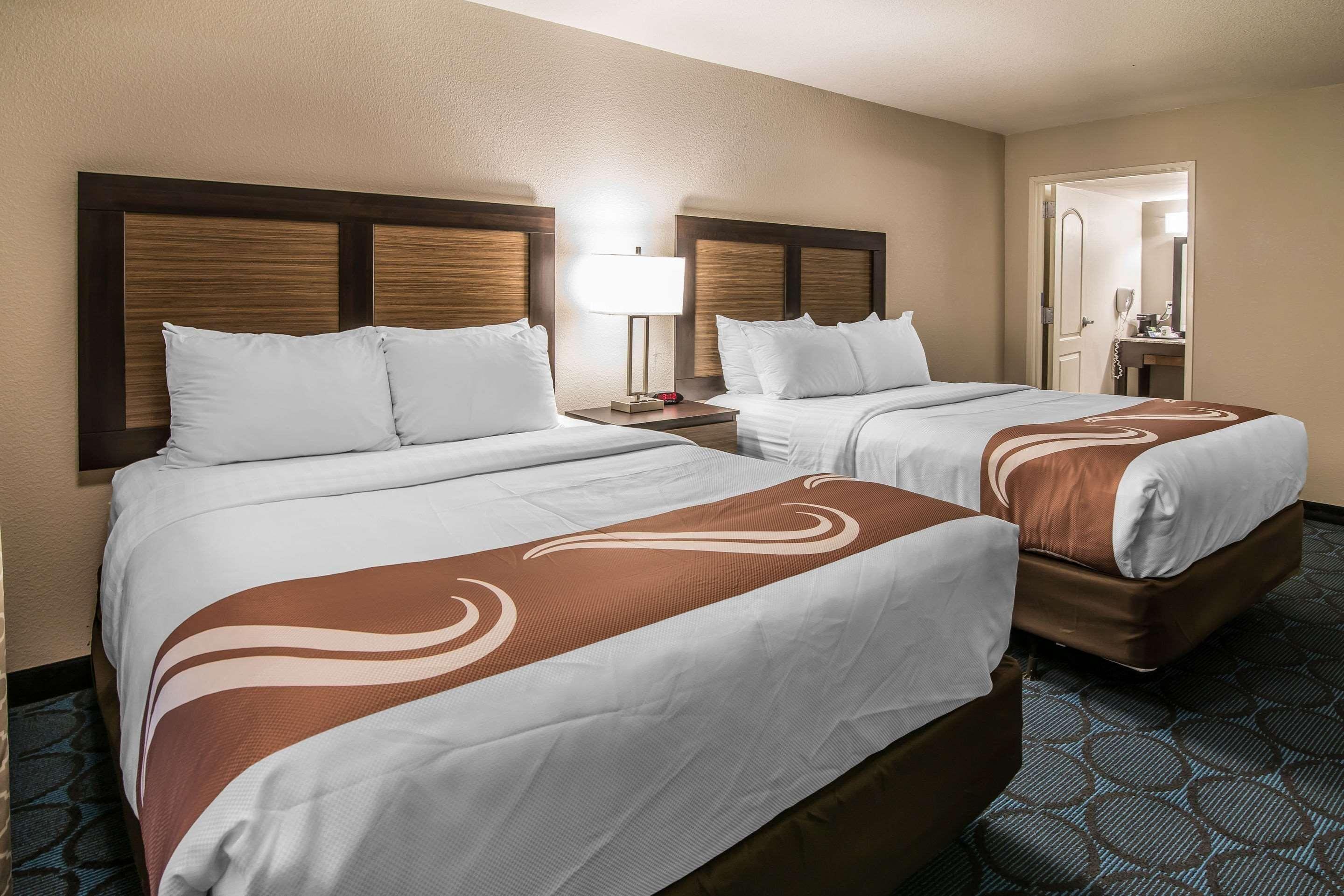 Queen Room Two Queen Beds Non-Smoking