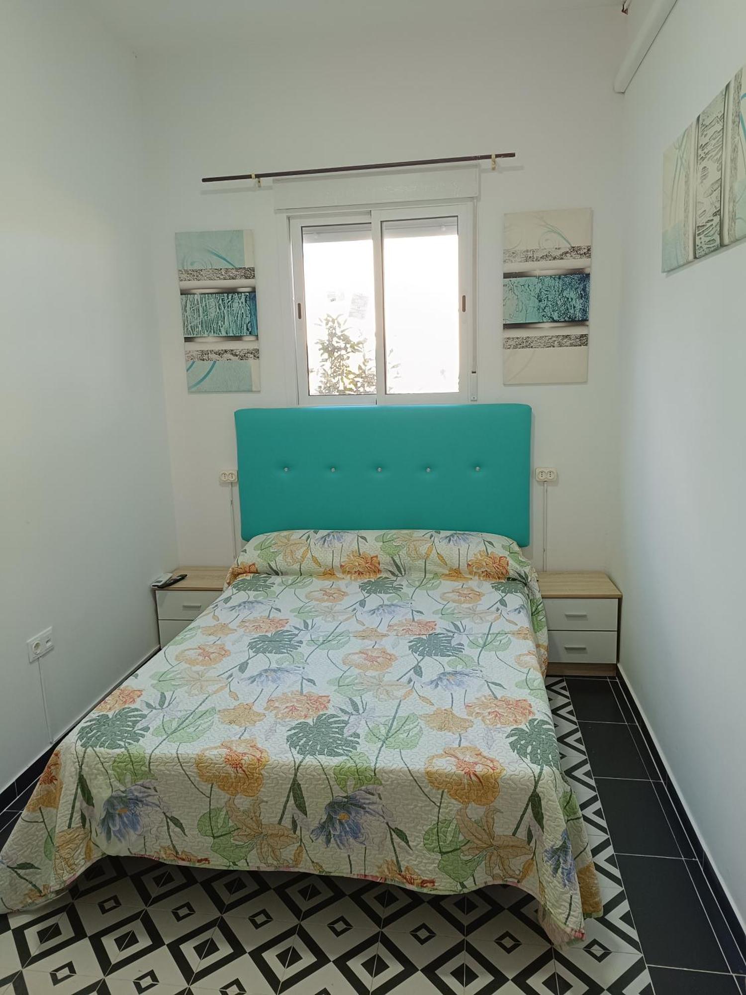 Budget Single Room