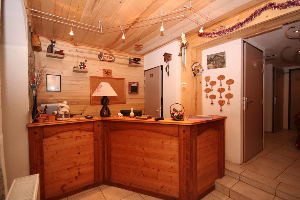 Small Double Room,654327330:JPEG