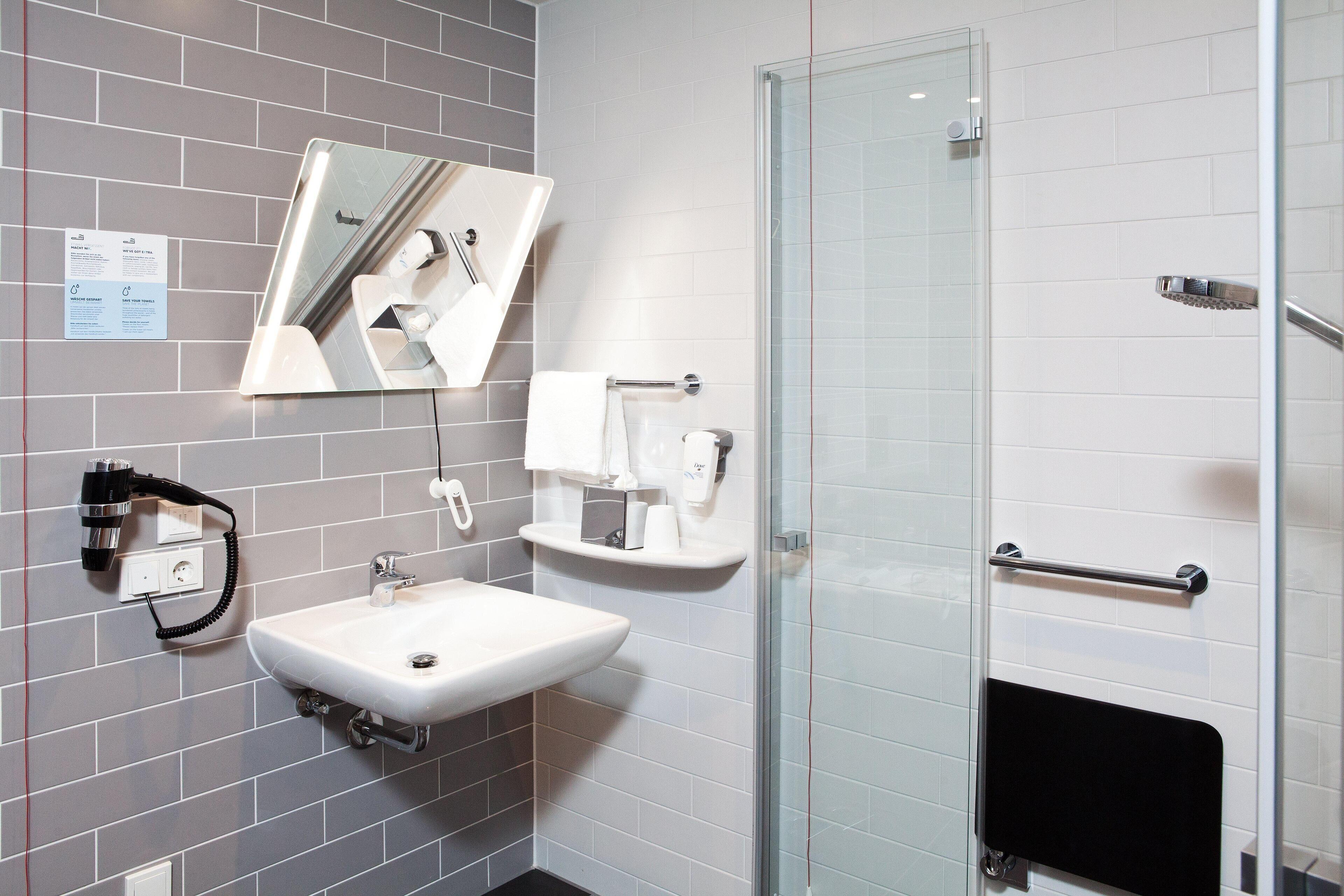 Accessible King Room