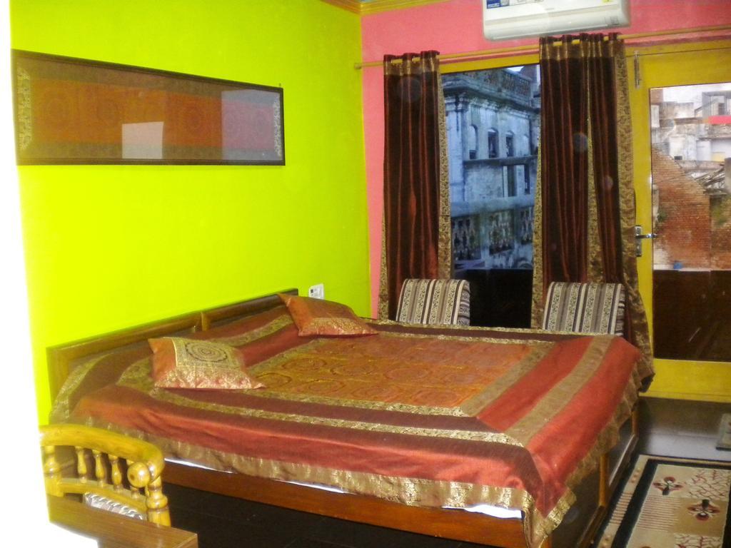 Deluxe Double Deluxe Room Ganga View Balcony