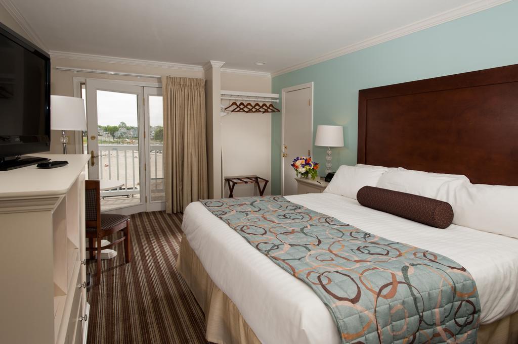 King Room Ocean View or Stair Access Only,173919894:JPEG