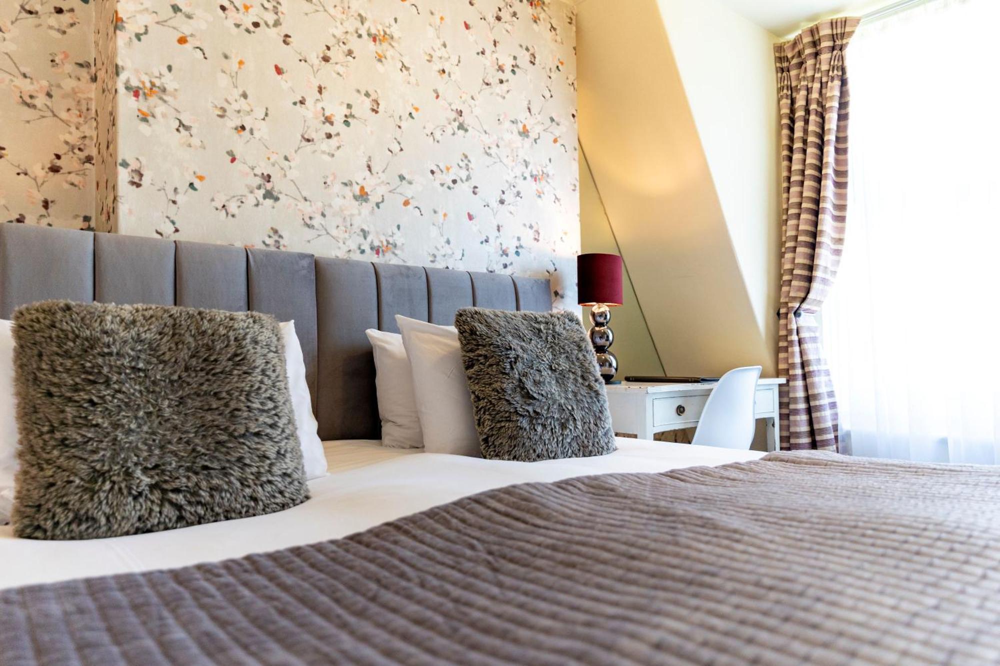 King Double or Twin Room