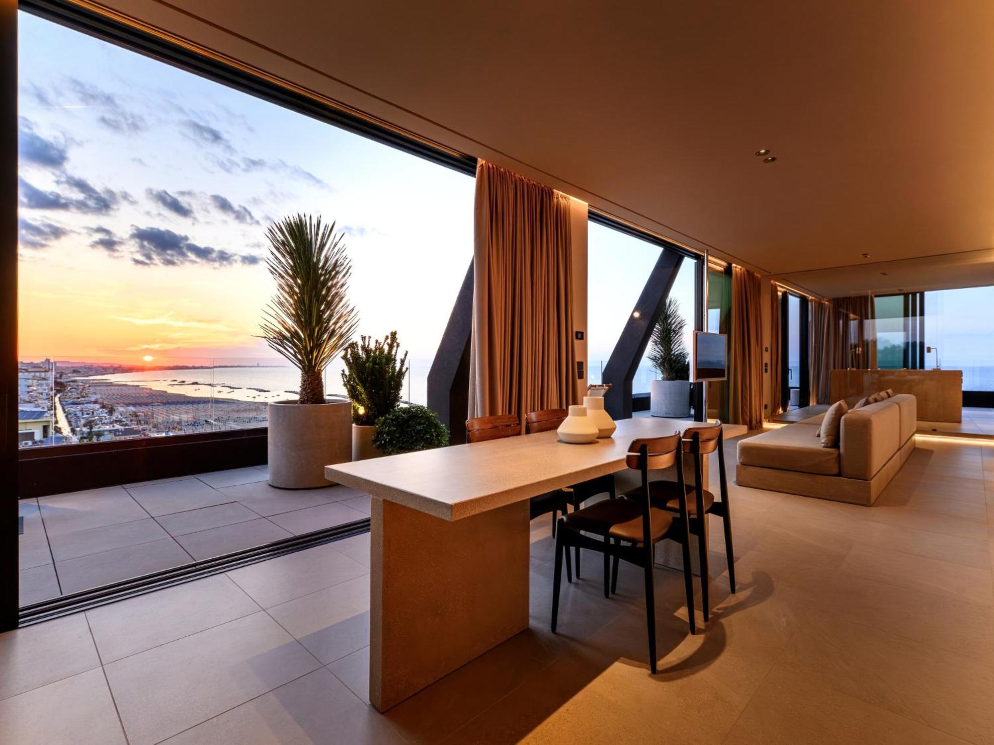 Victoria Penthouse