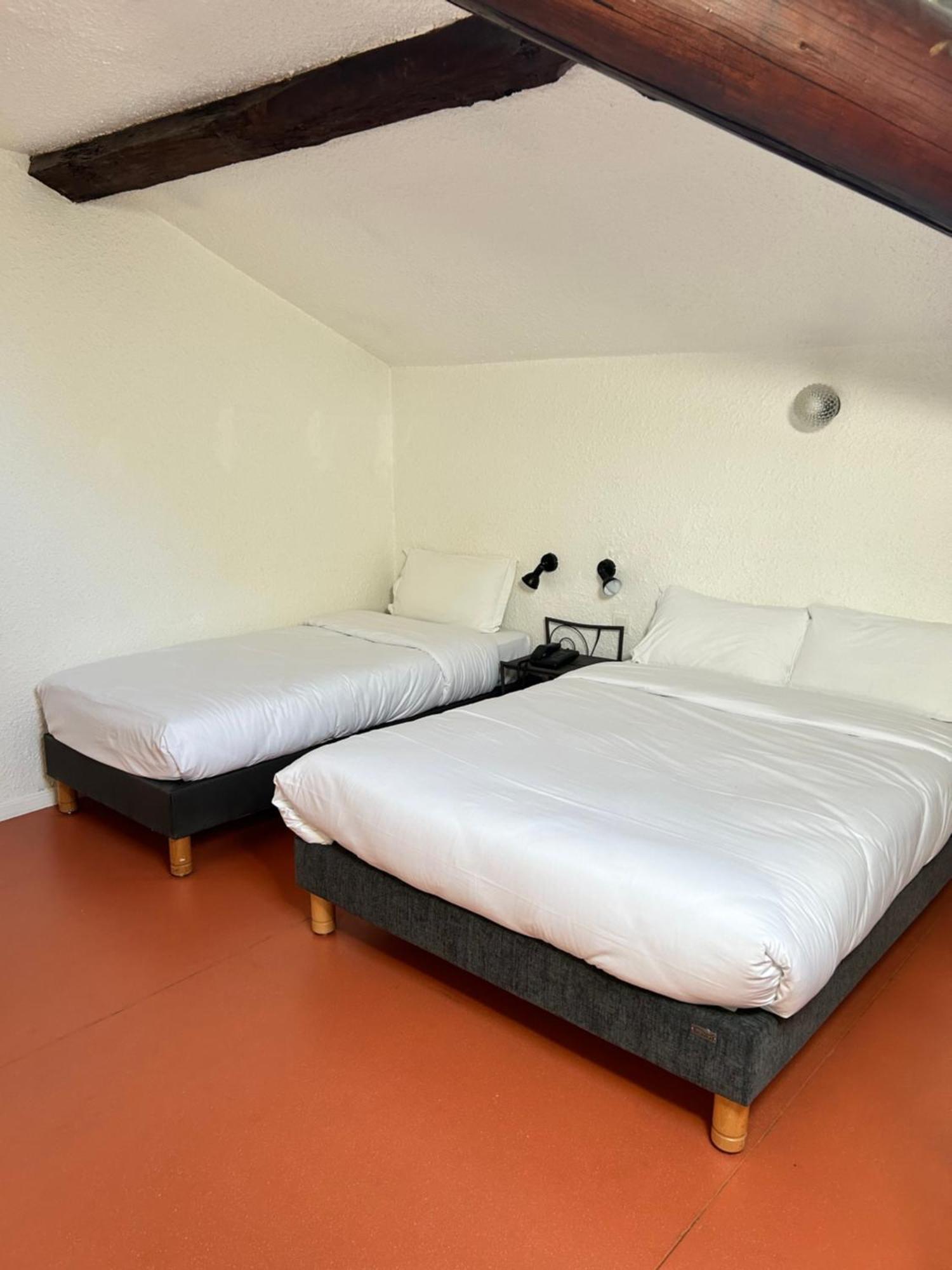 Twin Room Attic second floor without elevator,1498639357:JPEG
