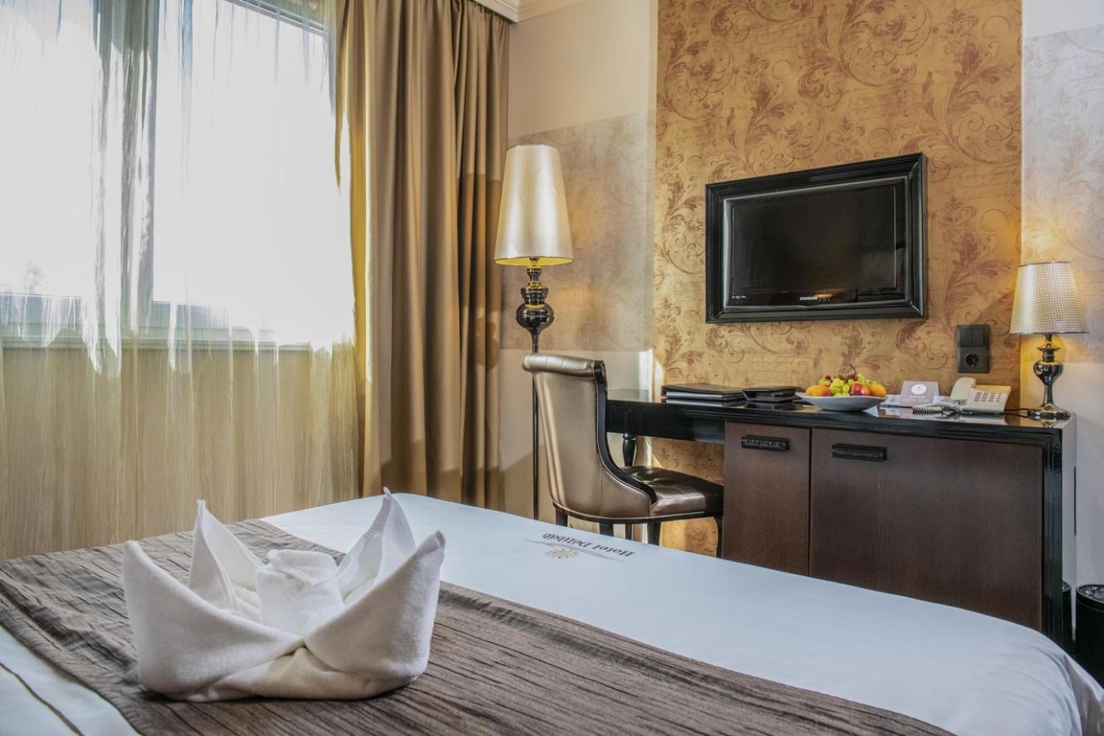 Classic Double Room