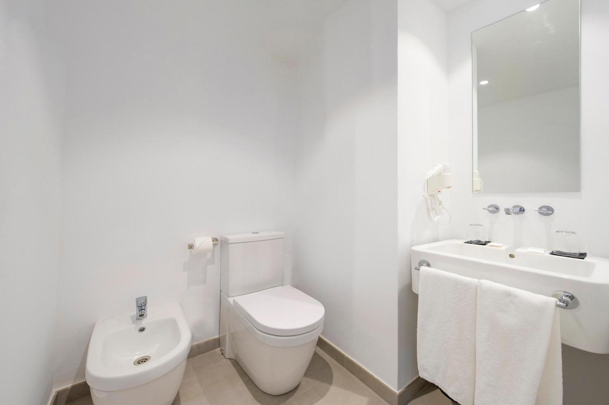 Suite with Sea View,1739374725:JPEG
