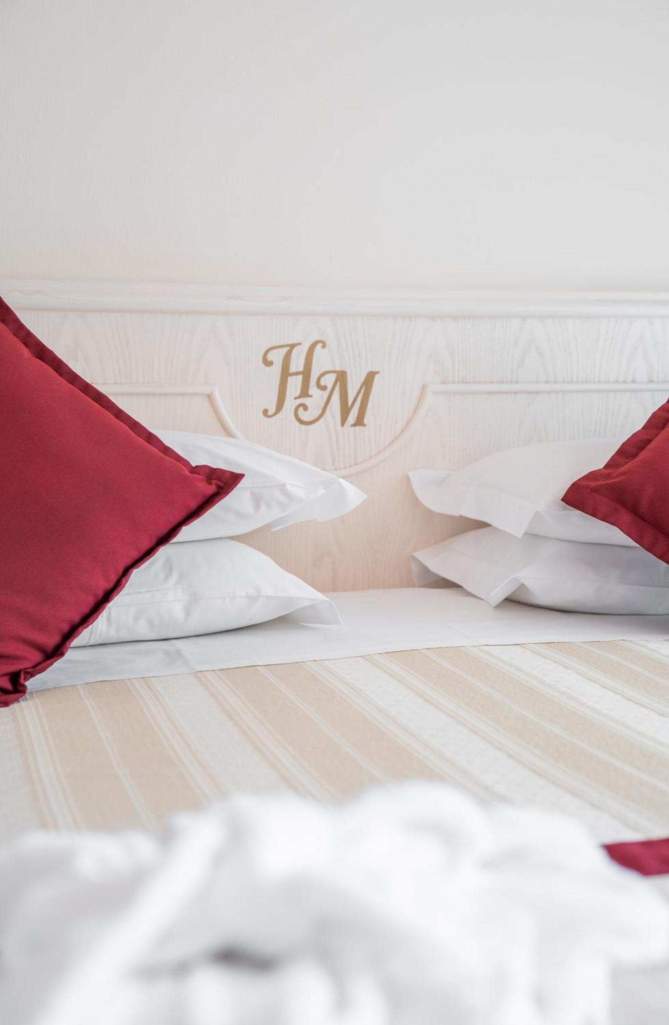 Superior Double or Twin Room Lake View