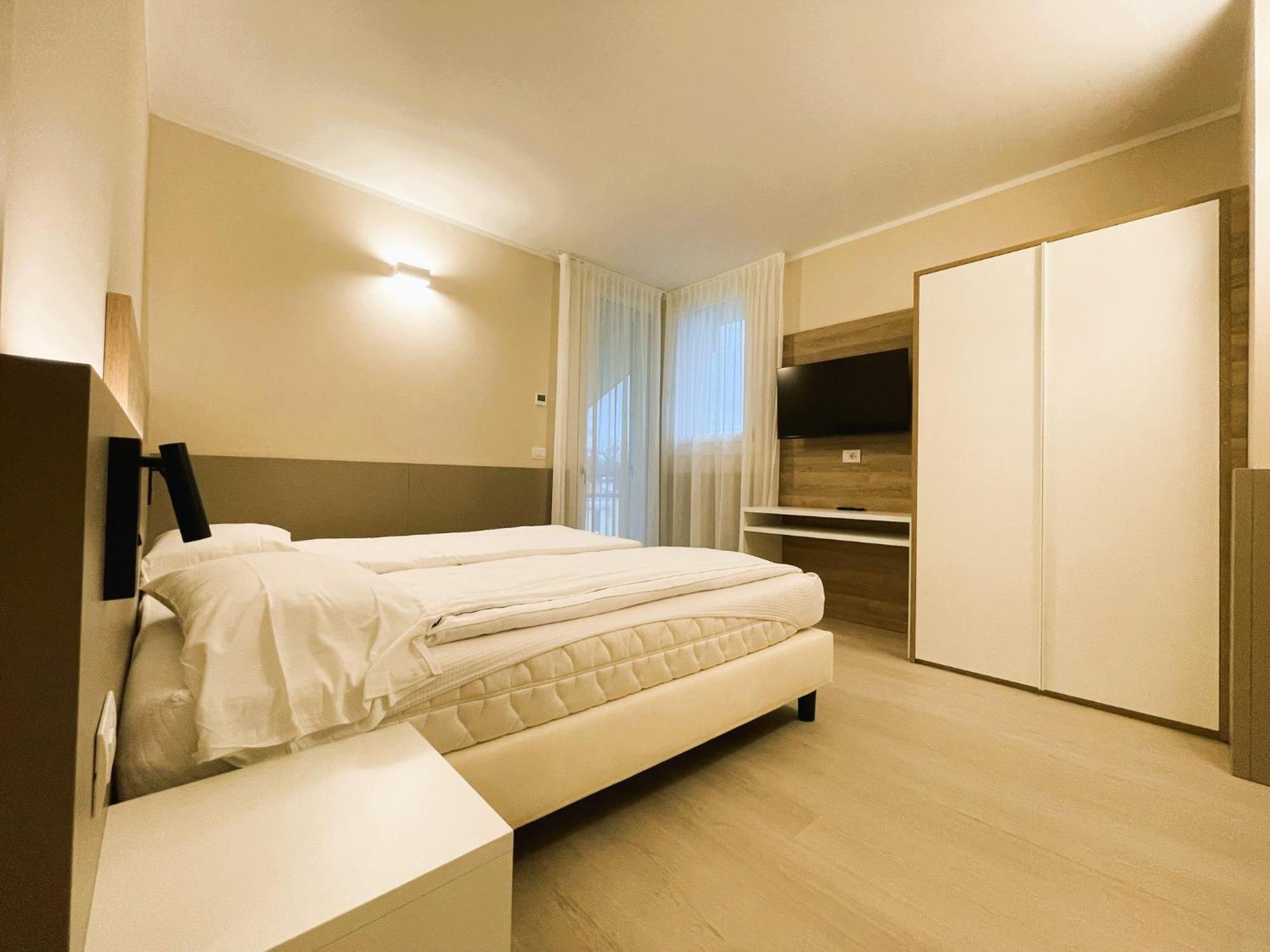 One-Bedroom Prestige Apartment