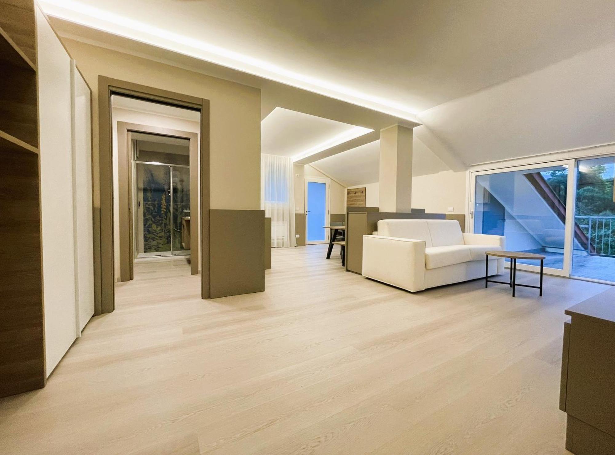 One-Bedroom Prestige Apartment