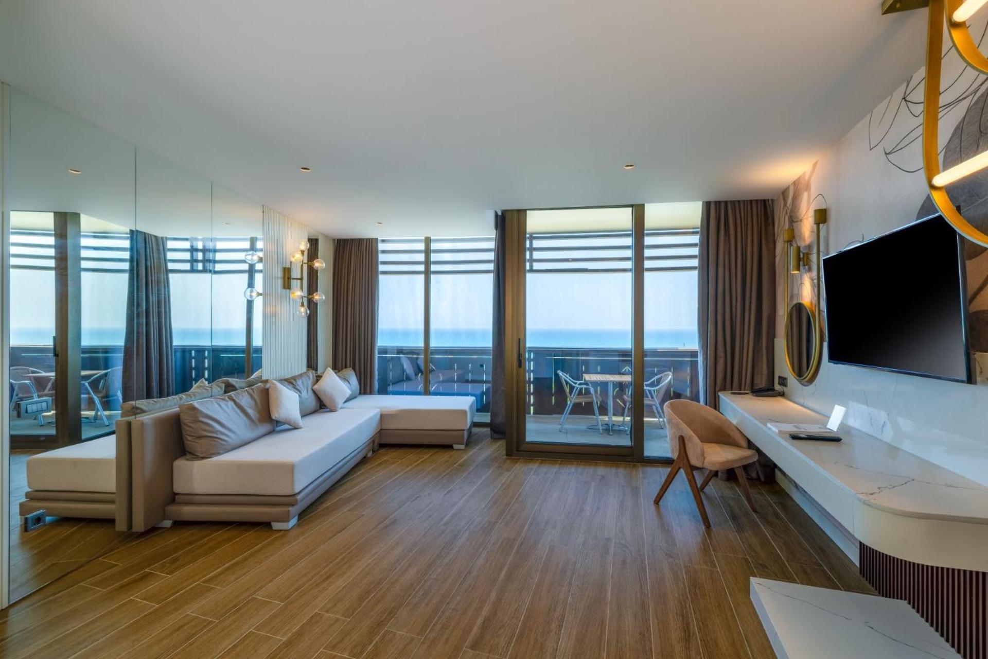 Family Suite Sea View