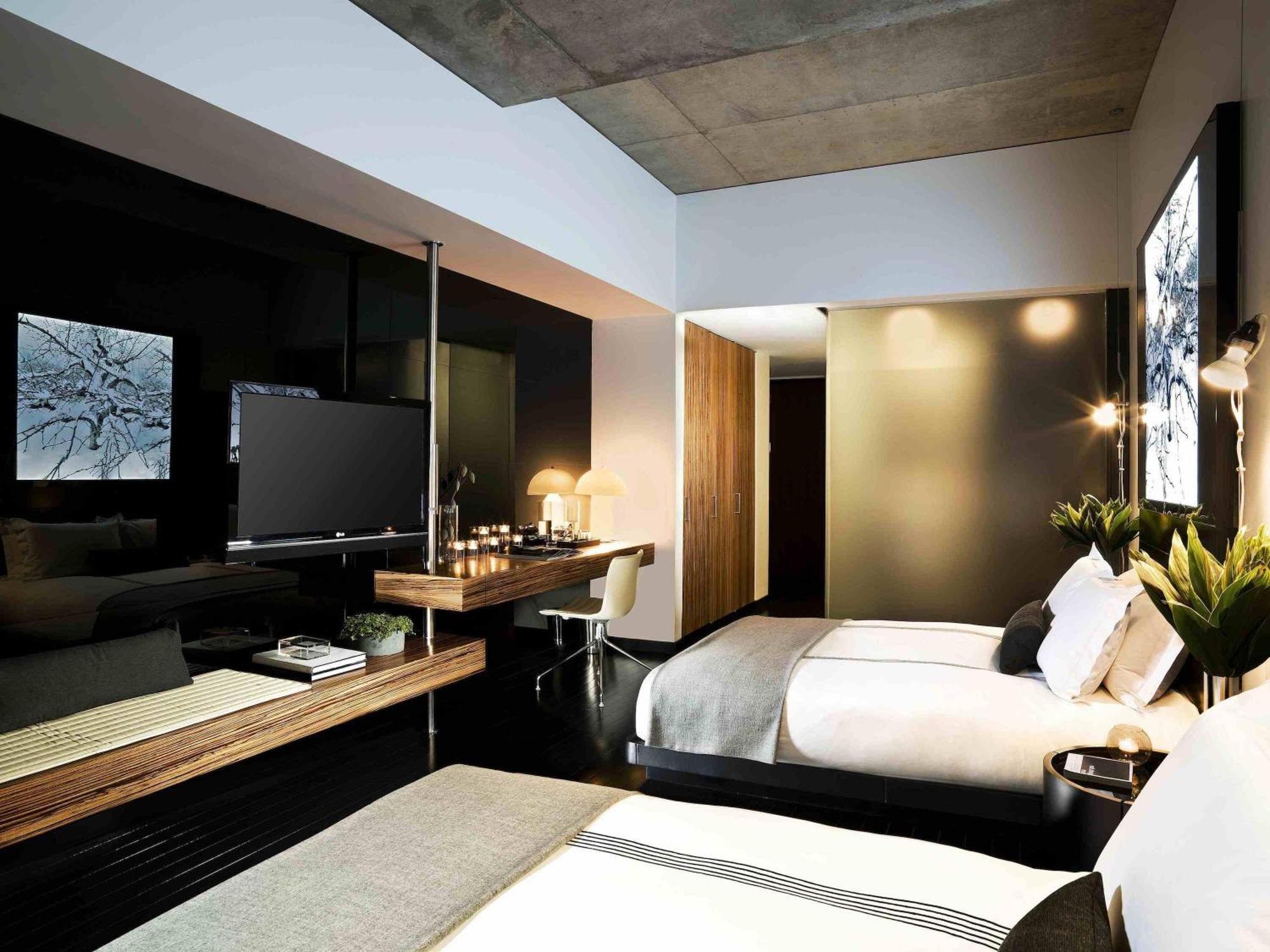 Queen Room Two Queen Beds