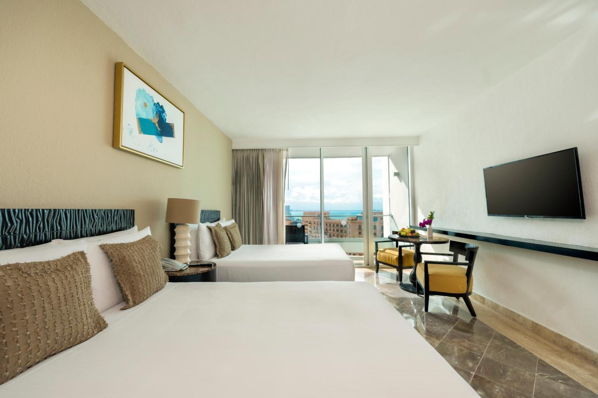 Standard Room 2 Double Beds