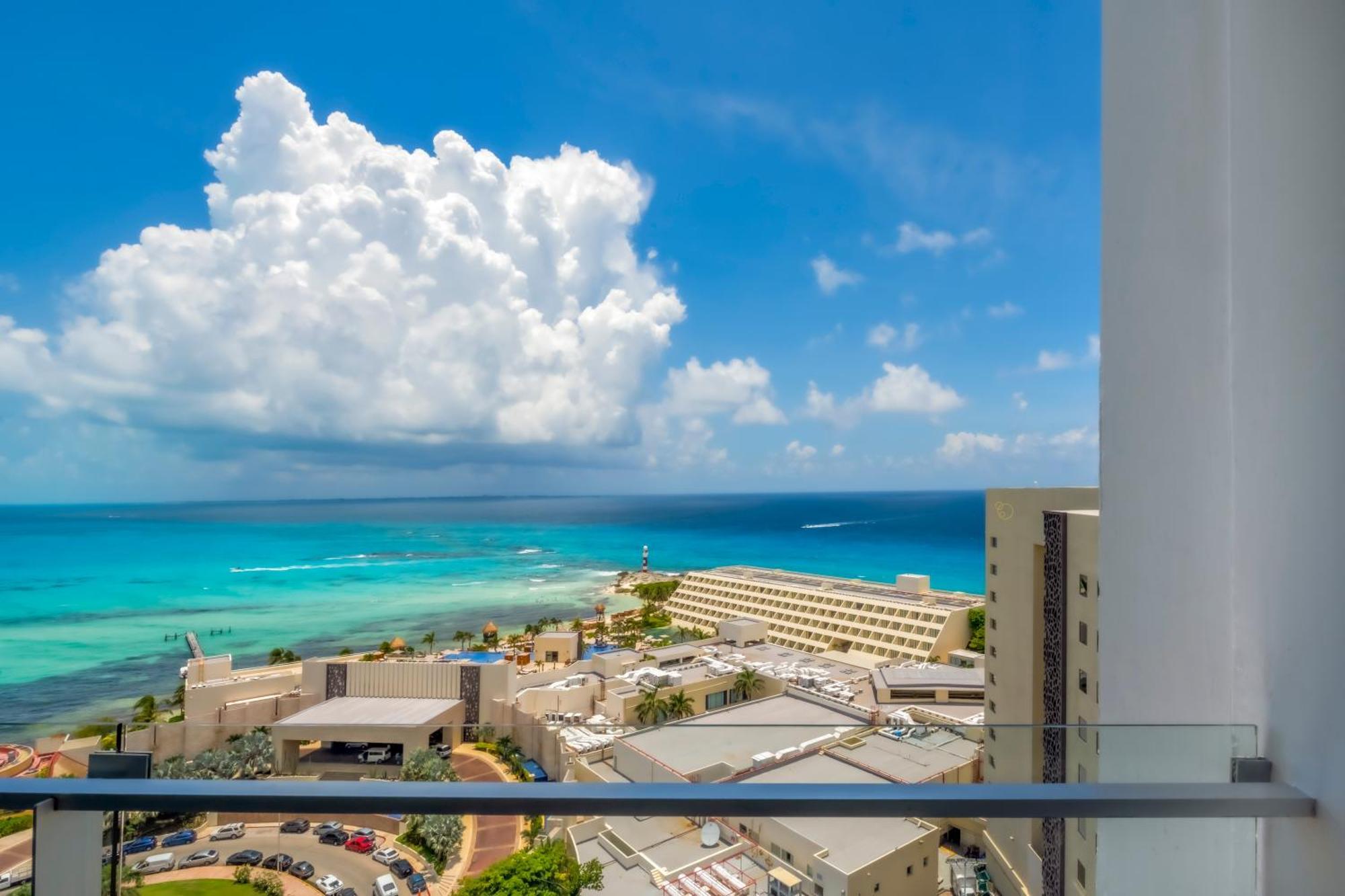 Standard Room 2 Double Beds Partial Ocean View