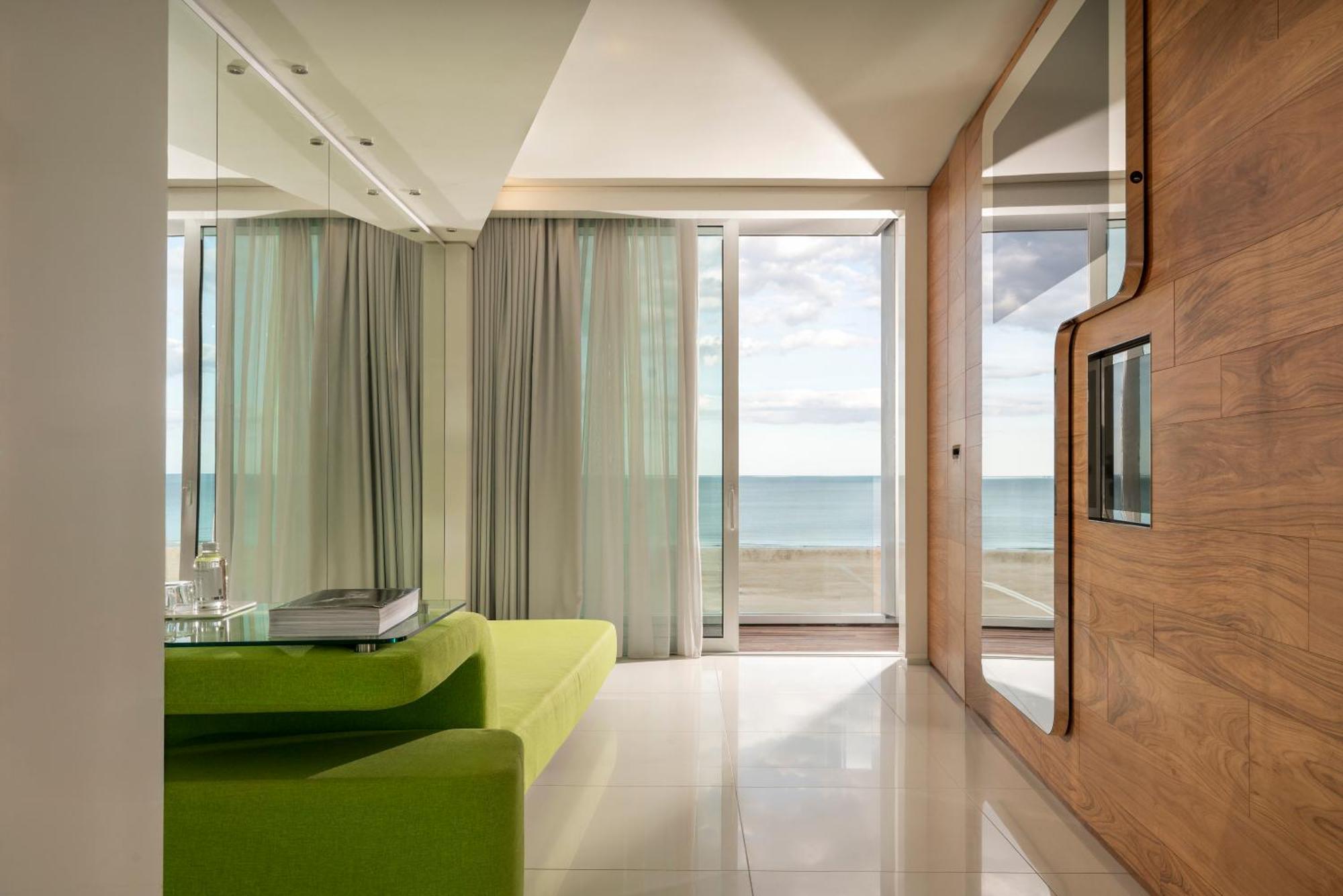 Superior Suite Sea View