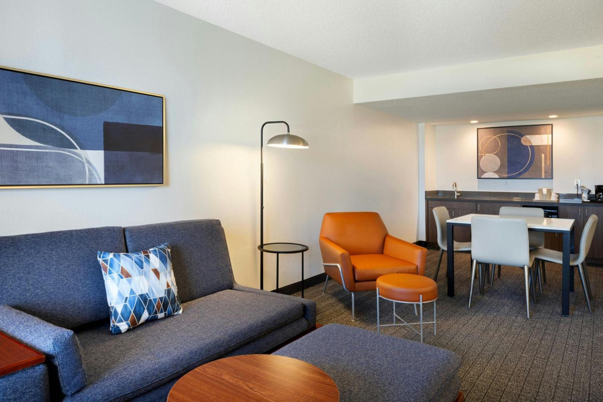 One-Bedroom King Suite Sofa Bed