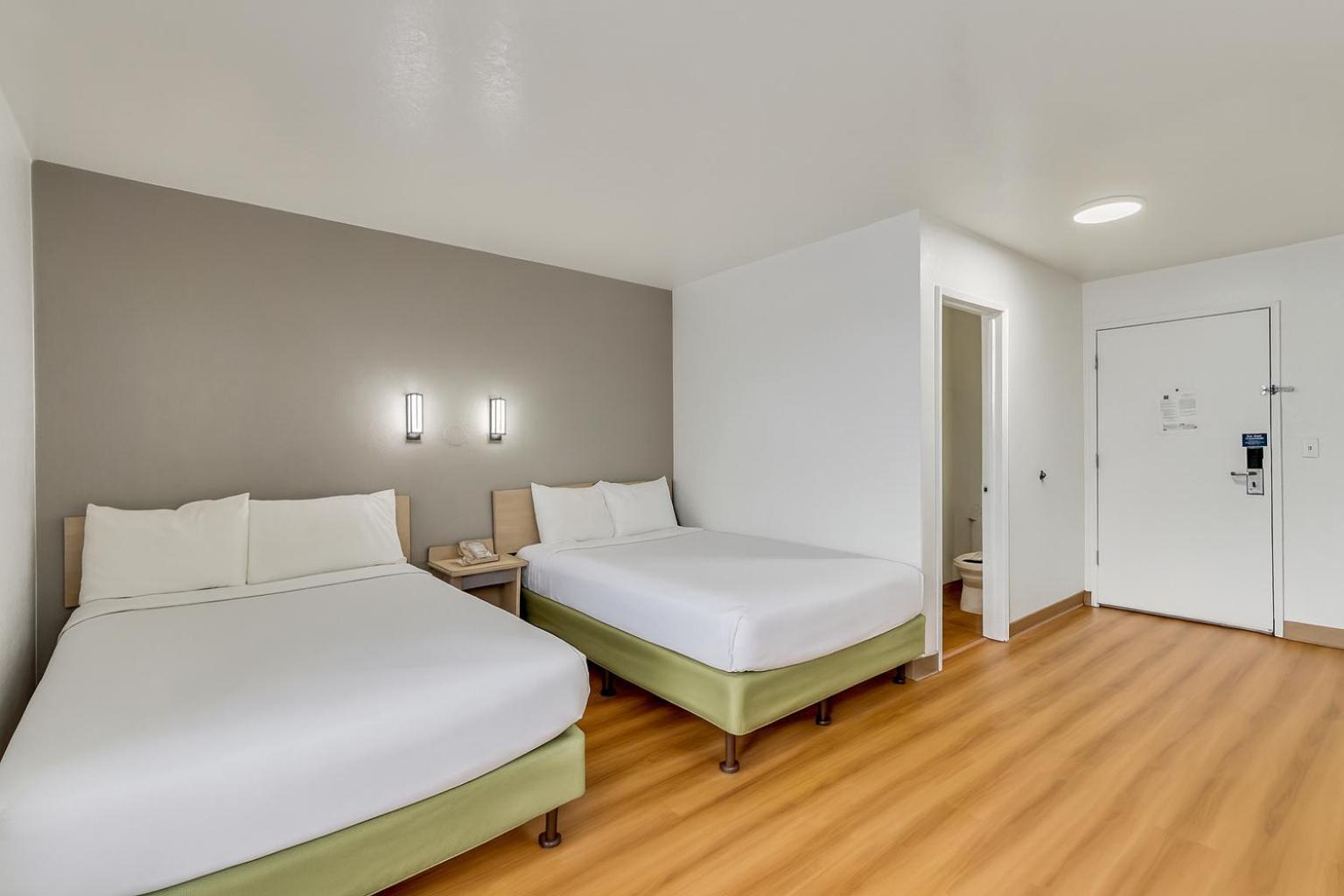 Quadruple Room Non-Smoking