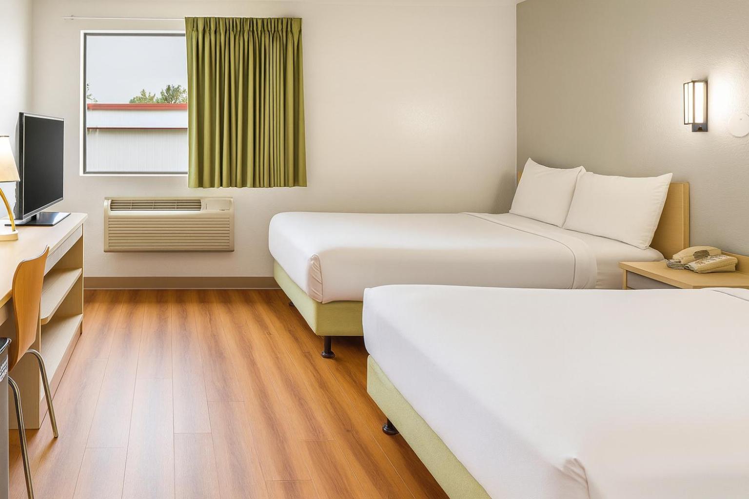 Quadruple Room Disability Access Non-Smoking