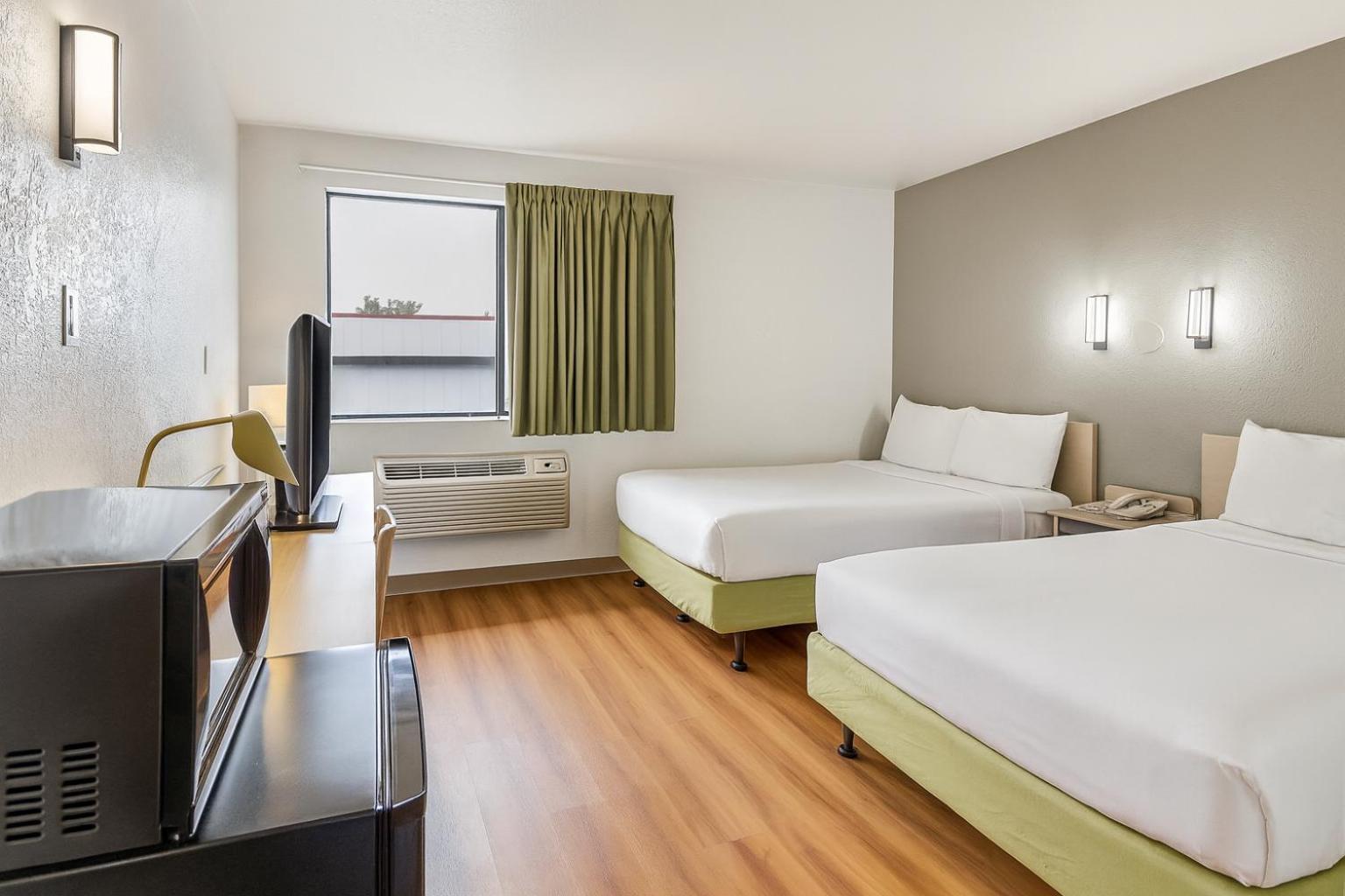Quadruple Room Disability Access Non-Smoking