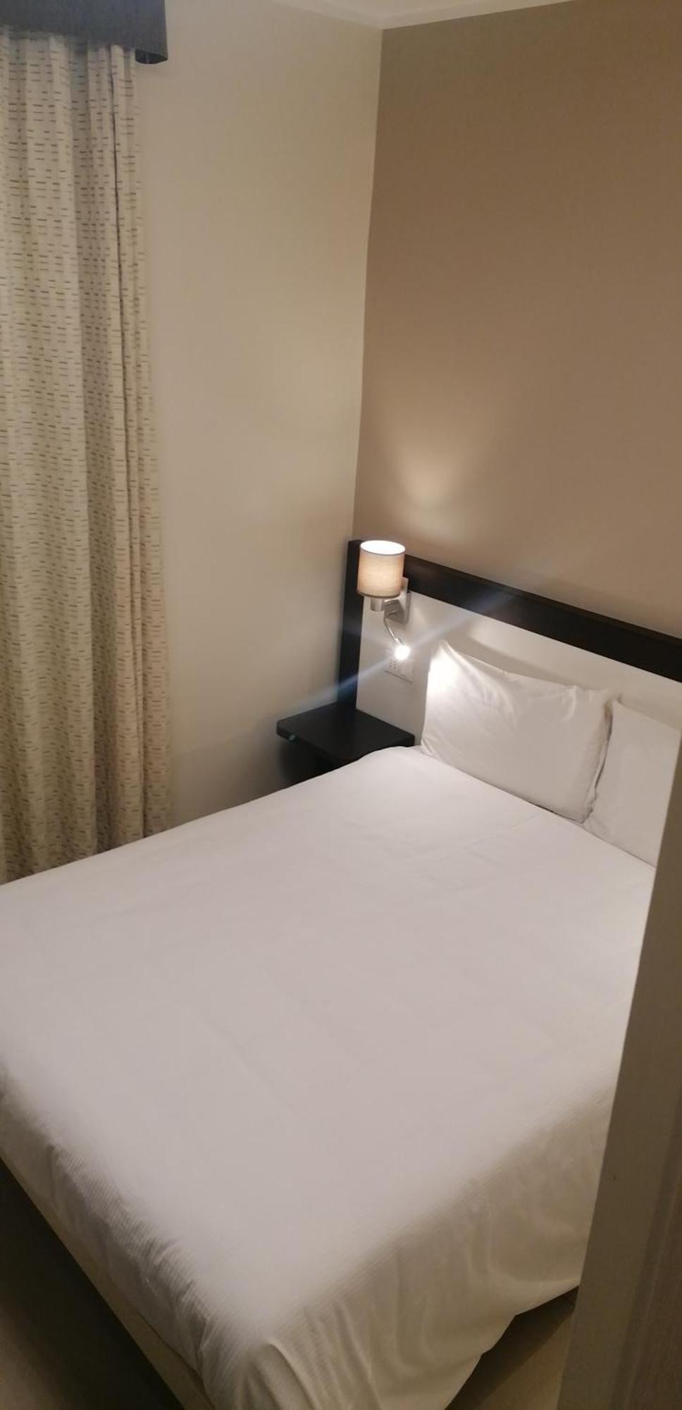 Small Double Room,1742725614:JPEG