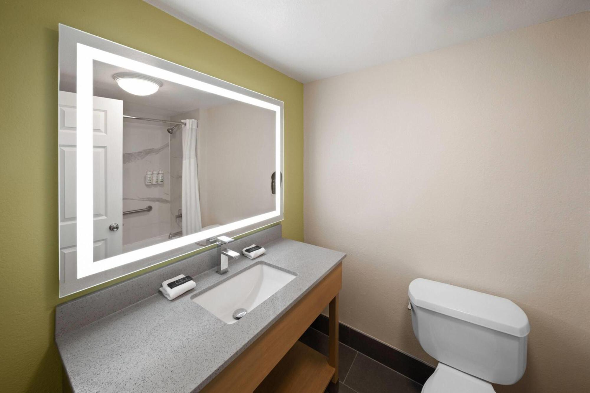 Deluxe Room Two Double Beds