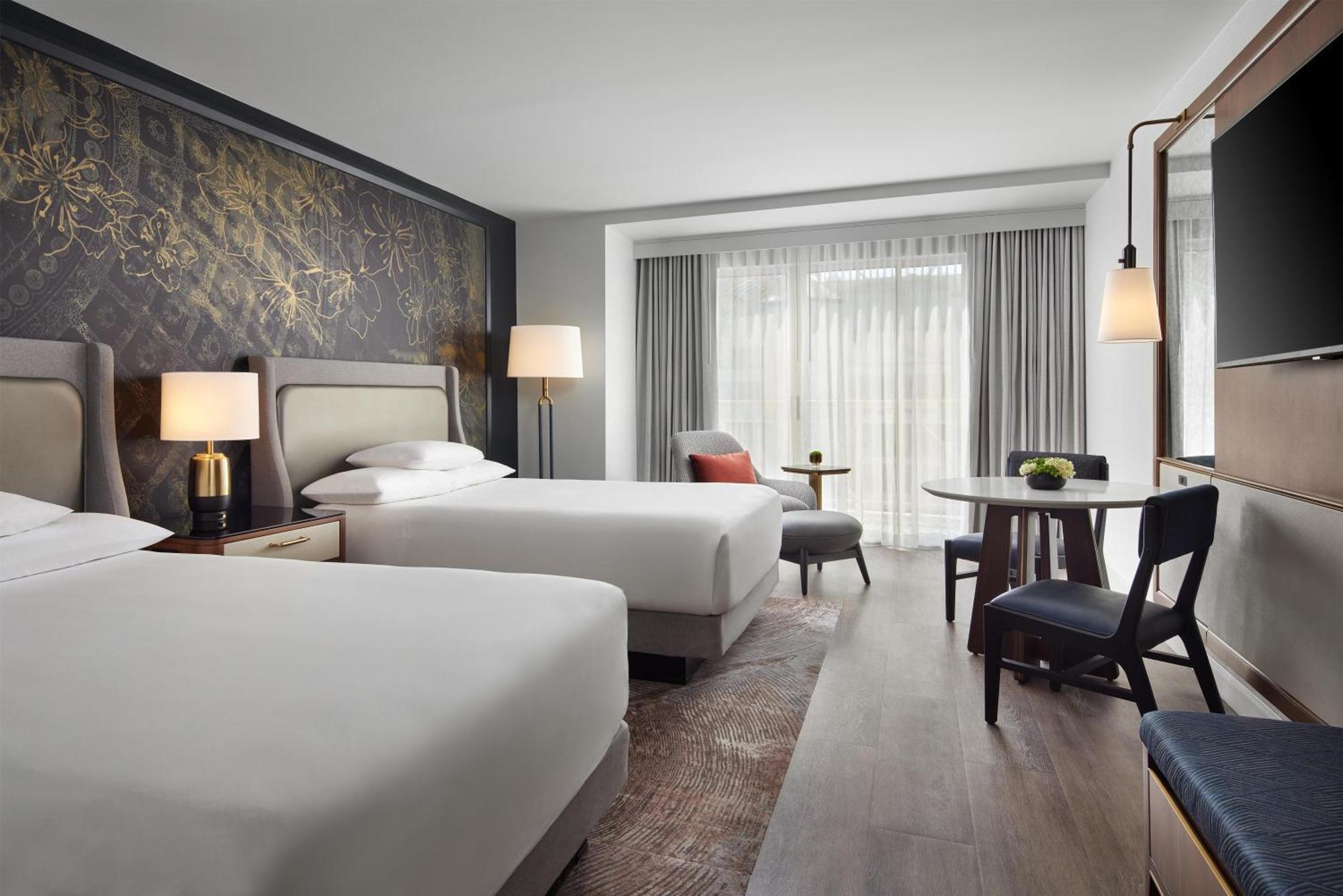 Double Room with Two Double Beds - Club Access,1639573895:JPEG
