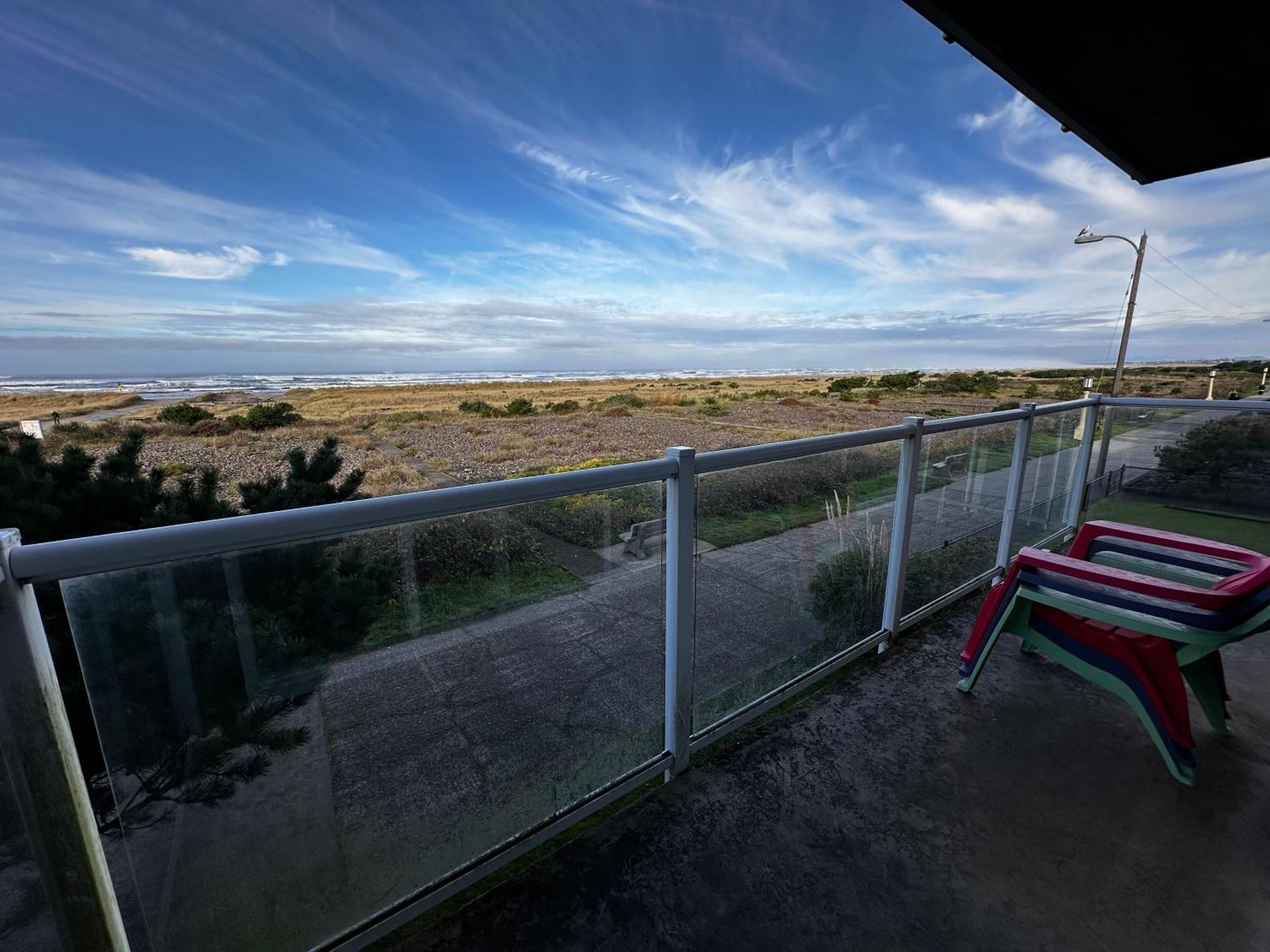 Oceanfront Deluxe 2 Bedroom Suite,1739443226:JPEG