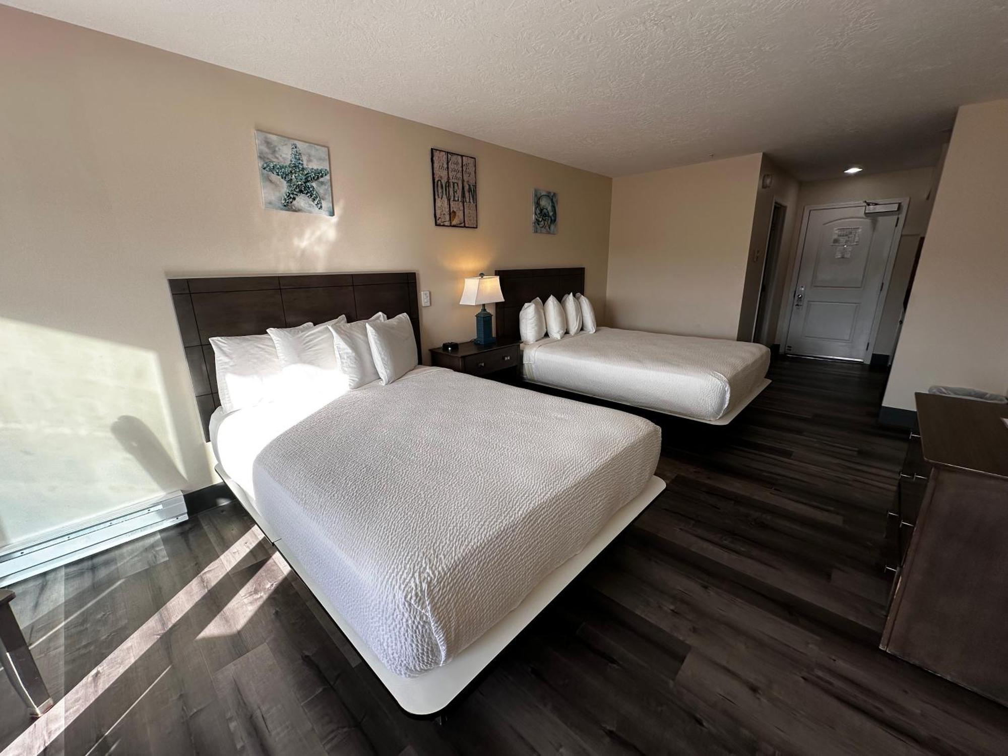 Tillamook Head Double Queen Suite