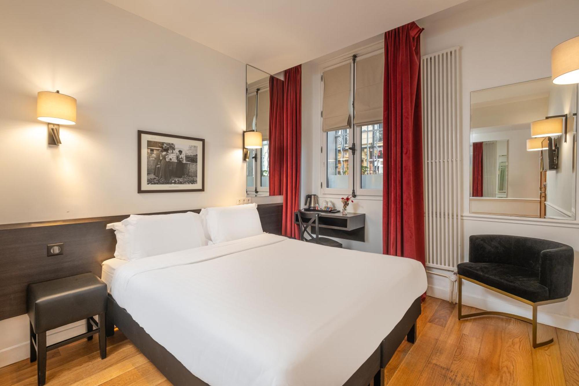 Classic Double Room