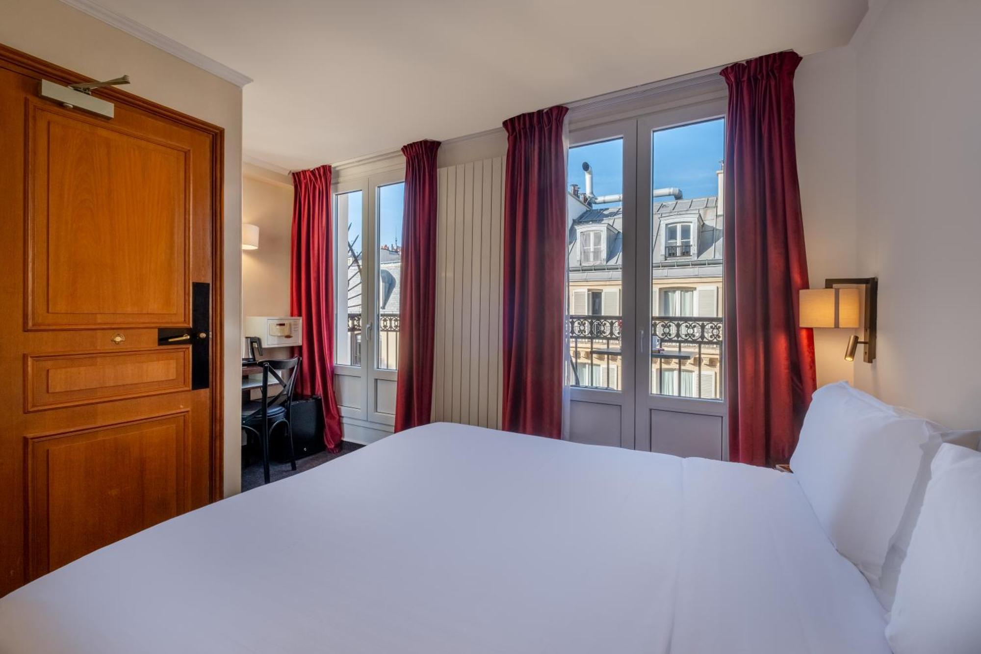 Superior Double Room Balcony