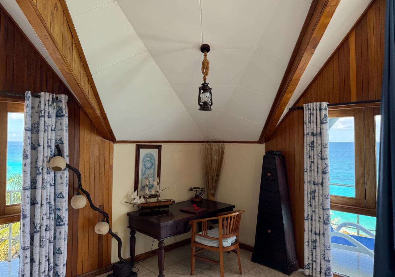 Junior Suite Captain's Retreat