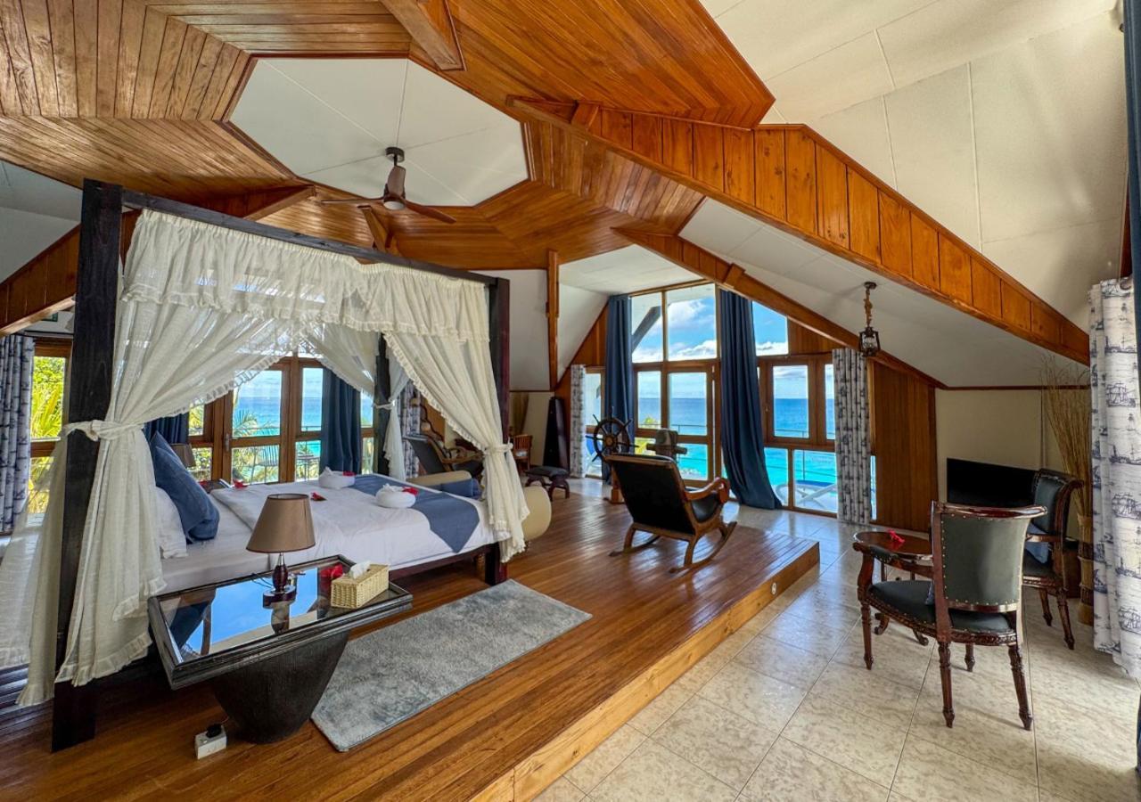 Junior Suite Captain's Retreat