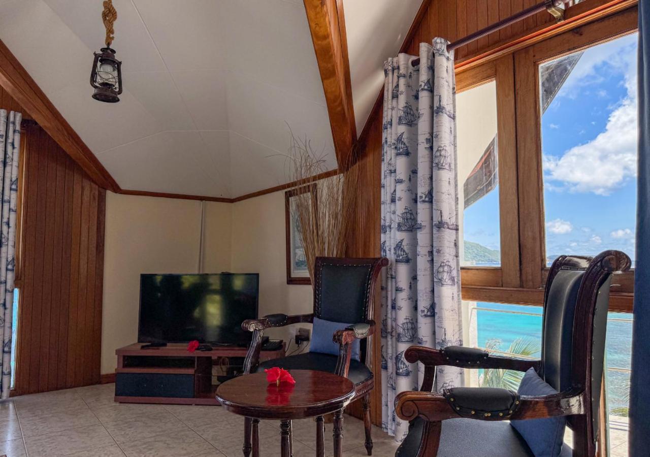 Junior Suite Captain's Retreat